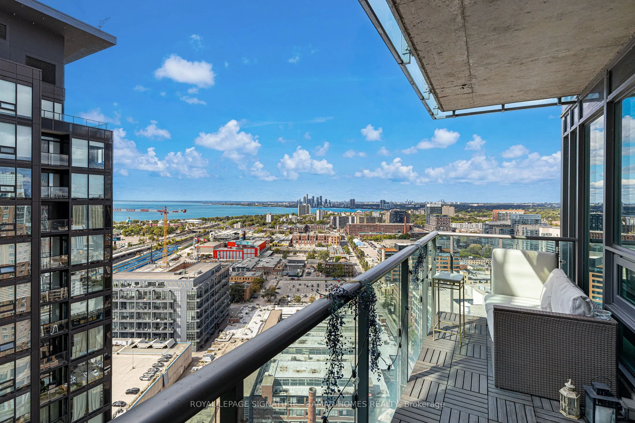 150 East Liberty Street, #2813