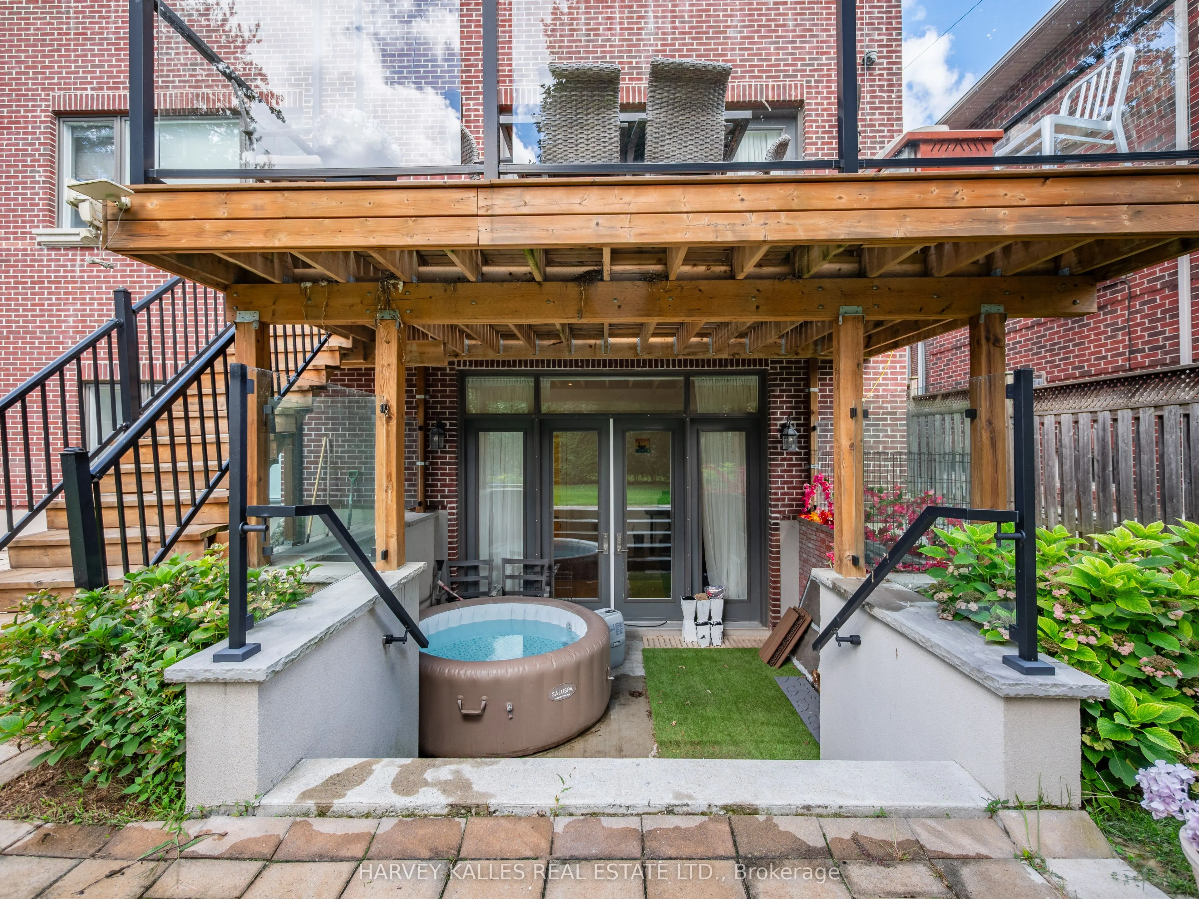267 Empress Avenue