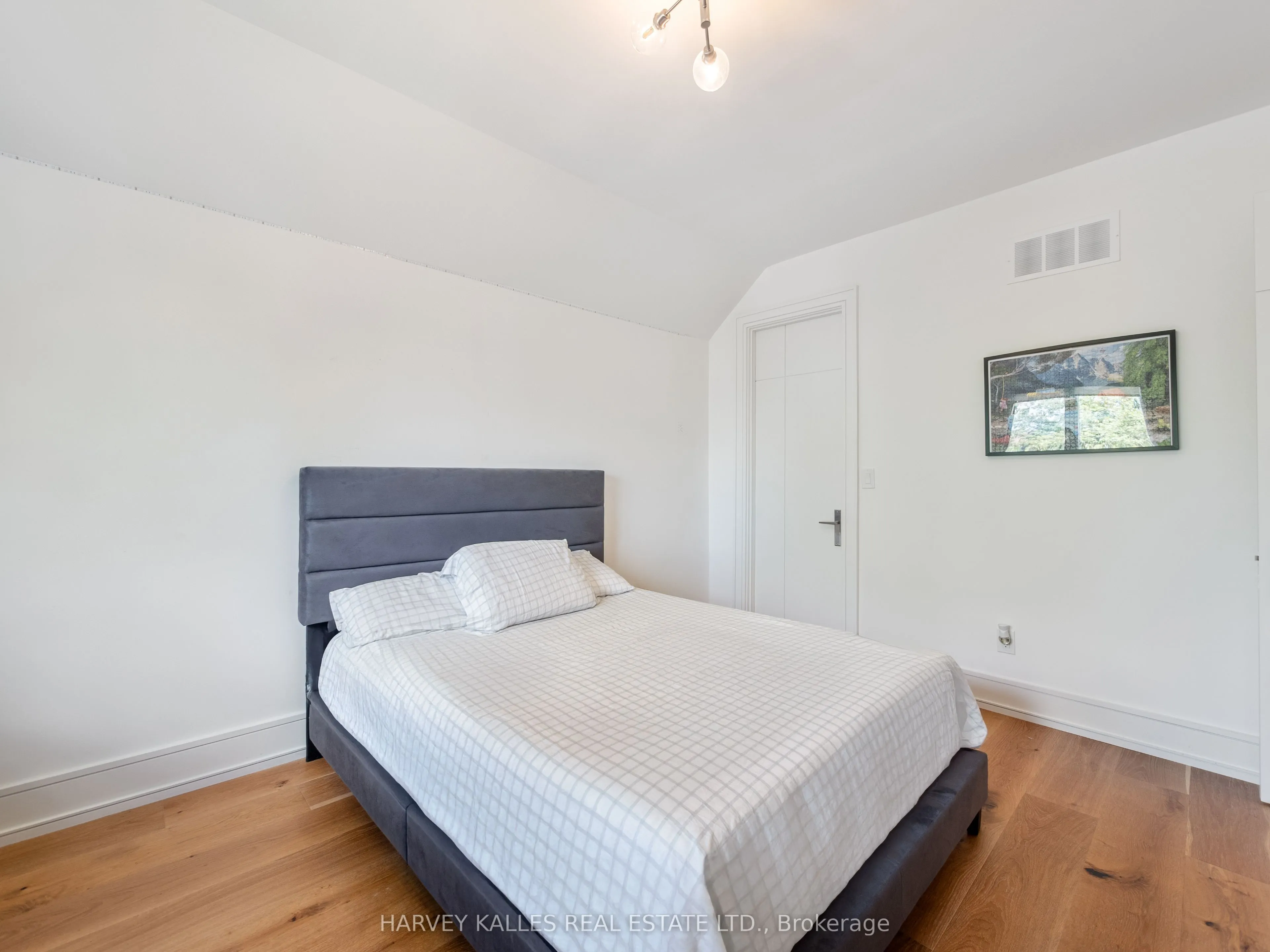 267 Empress Avenue