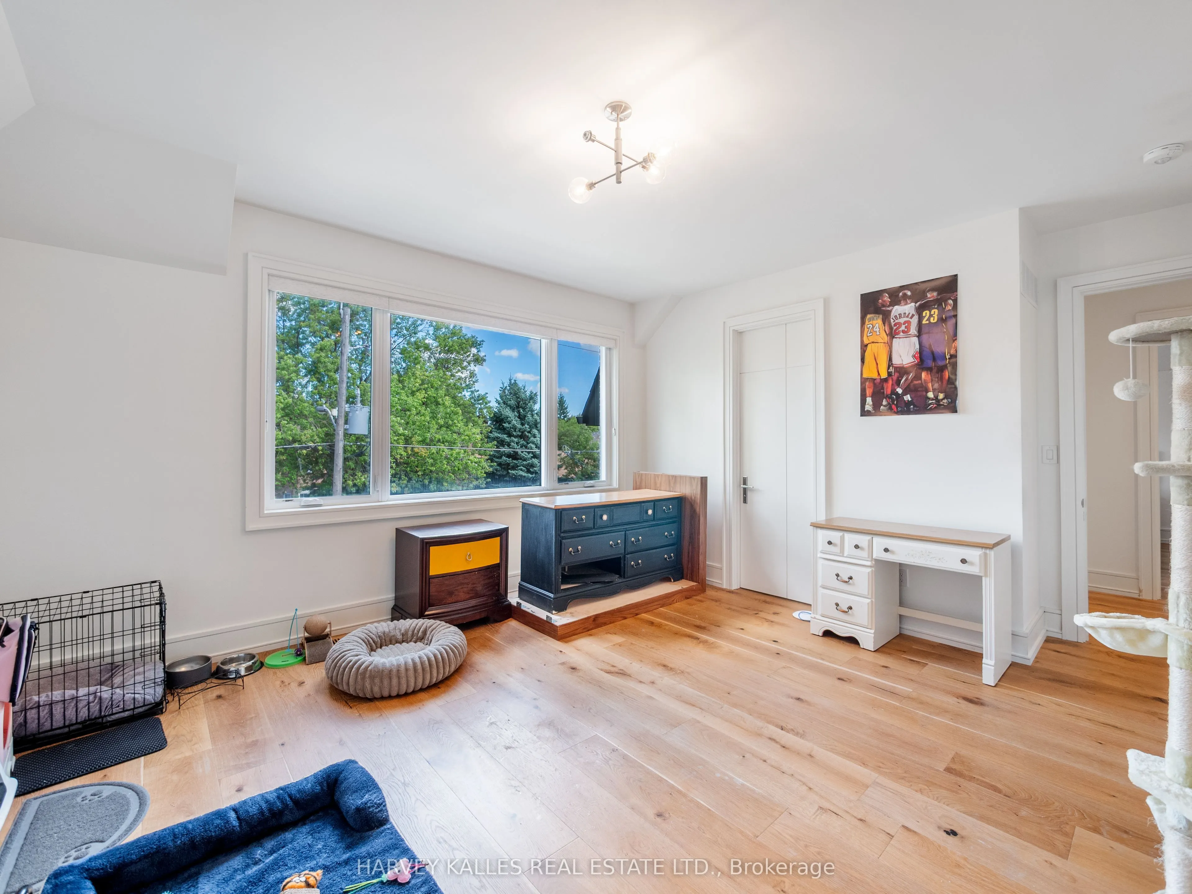 267 Empress Avenue