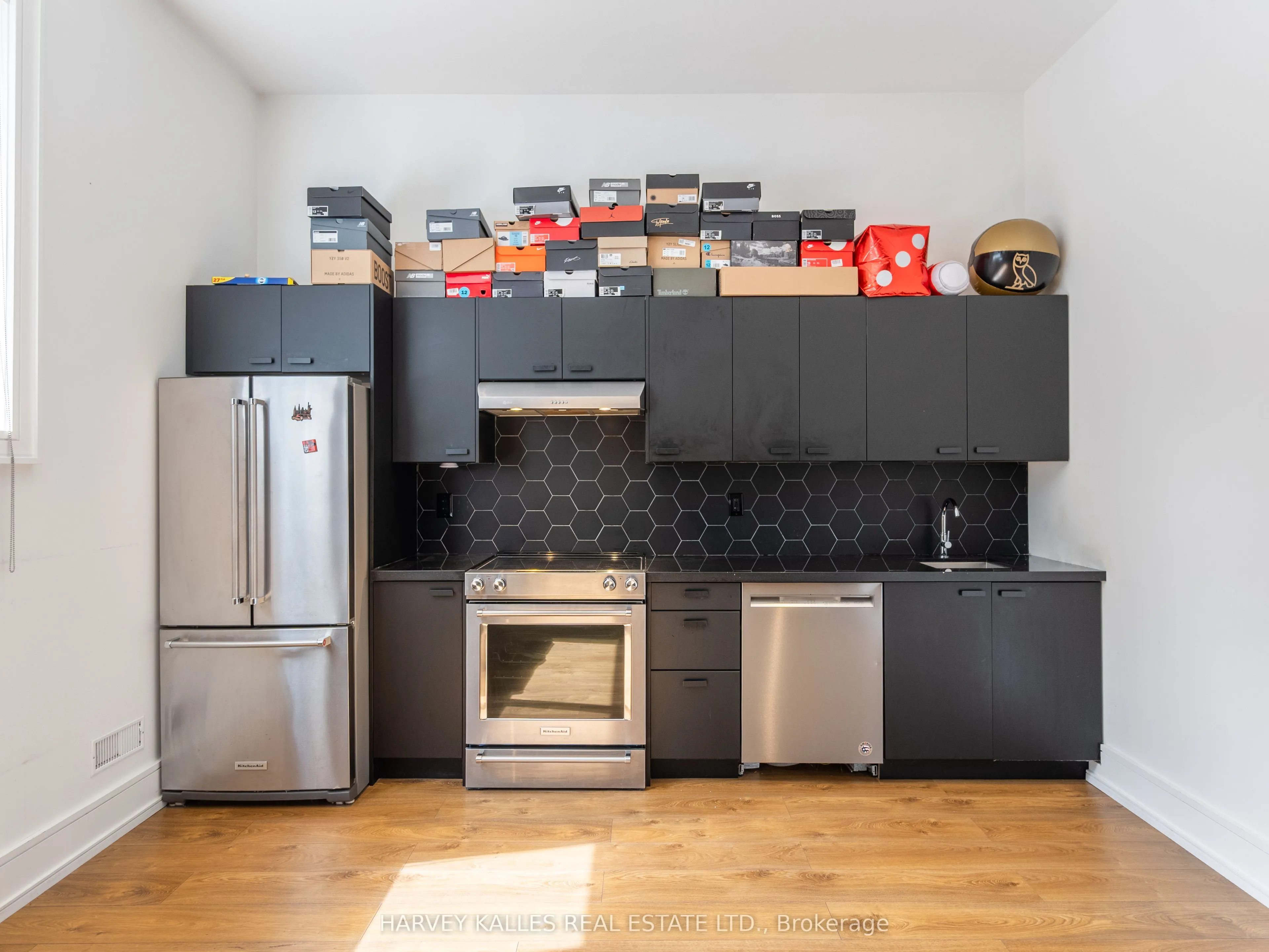 267 Empress Avenue