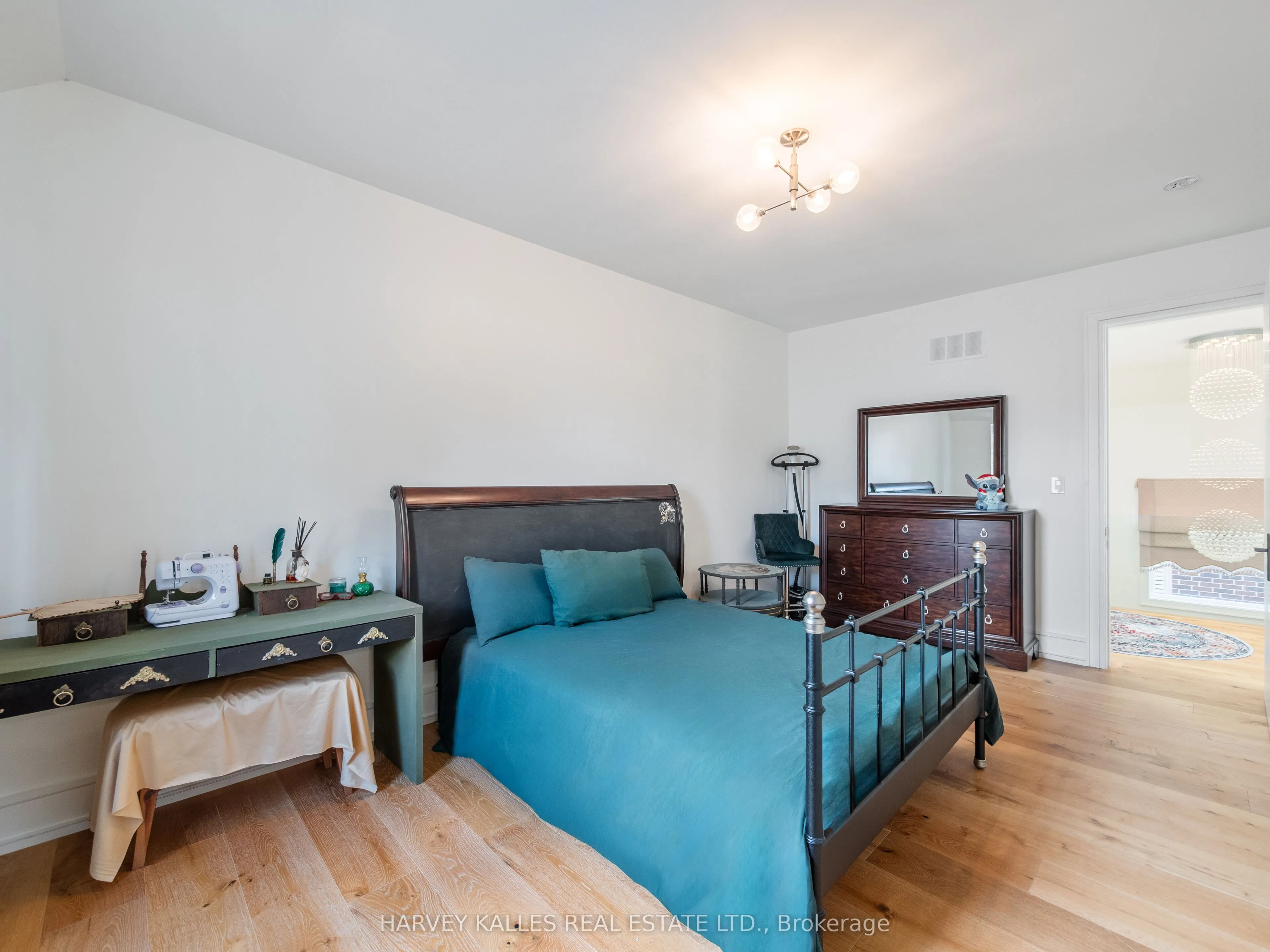 267 Empress Avenue
