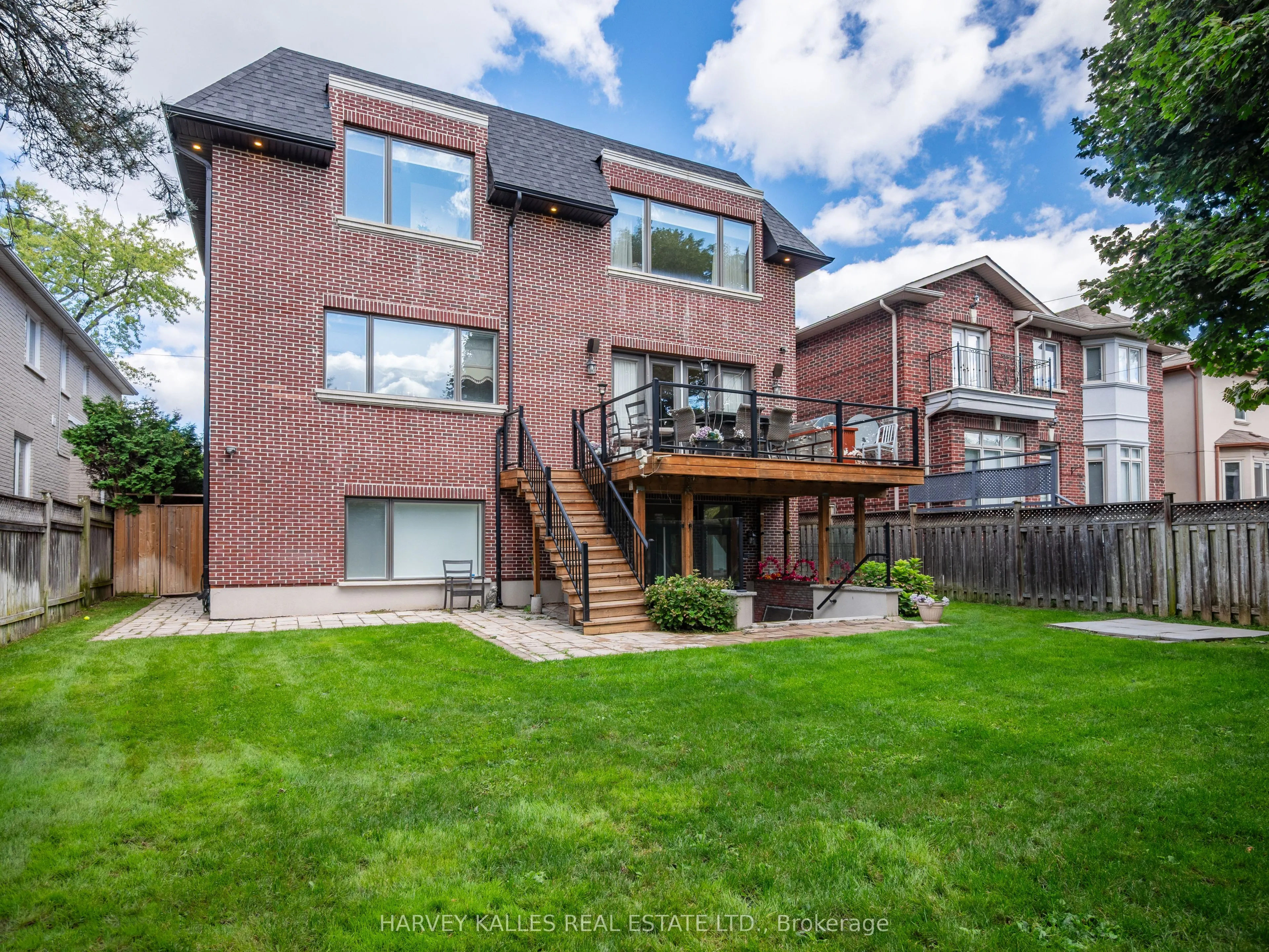 267 Empress Avenue
