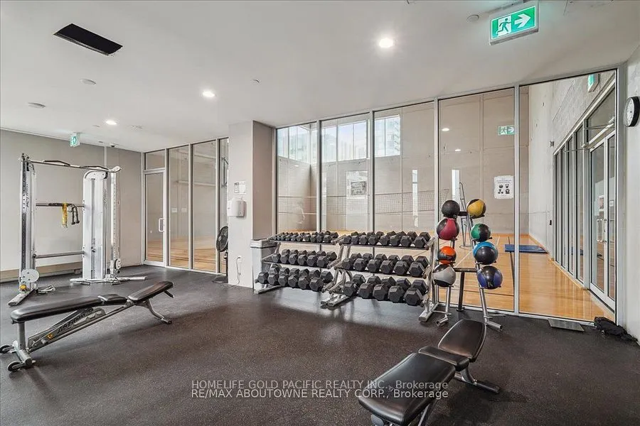 75 Queens Wharf Road, #801