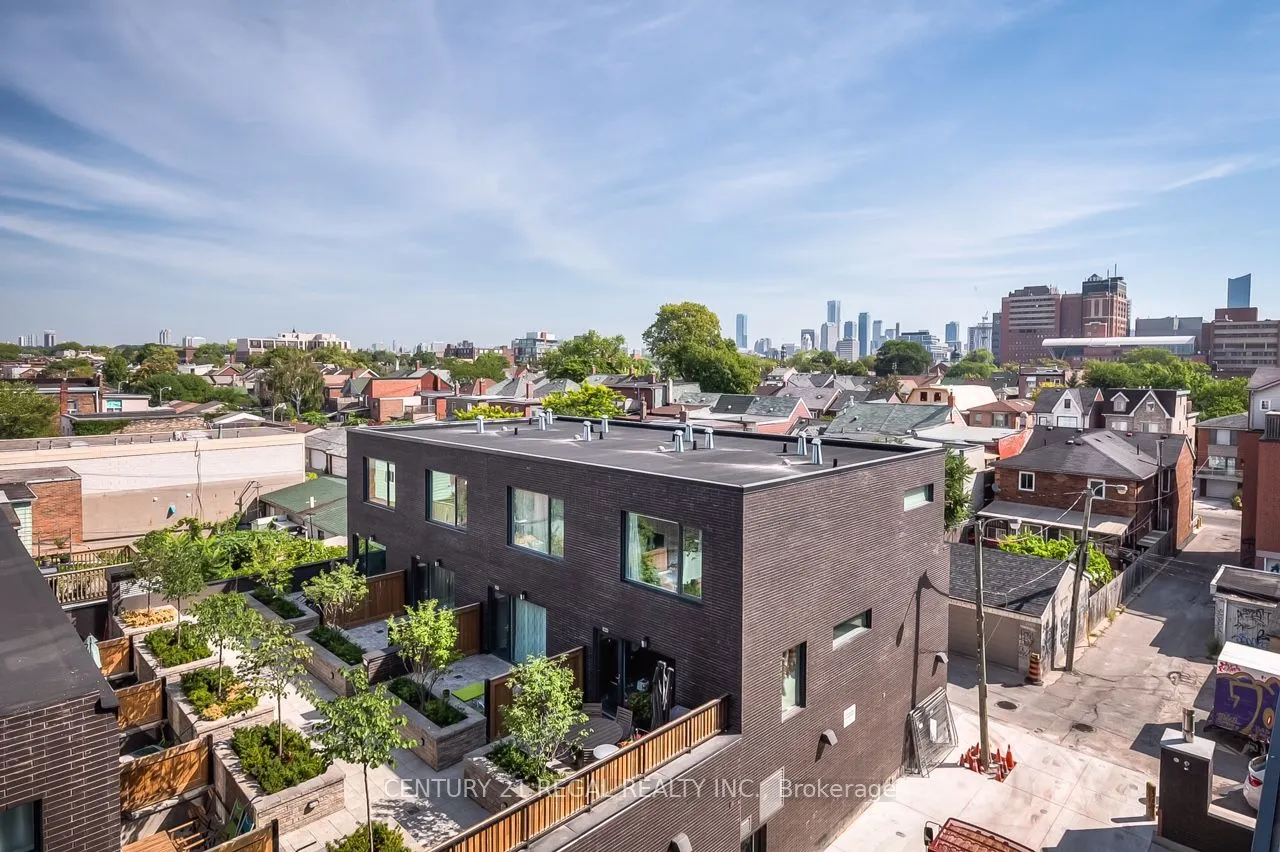 205 Manning Avenue, #416
