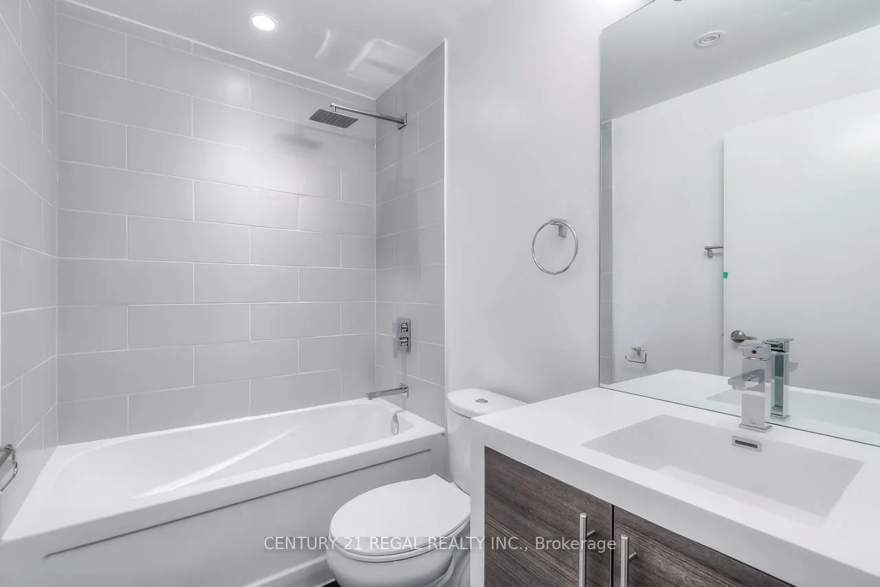 205 Manning Avenue, #416