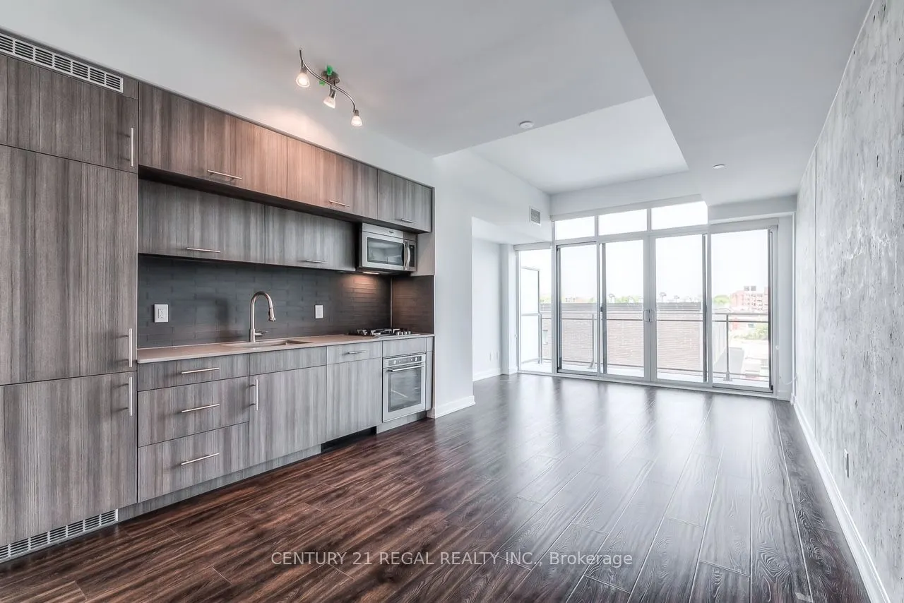 205 Manning Avenue, #416