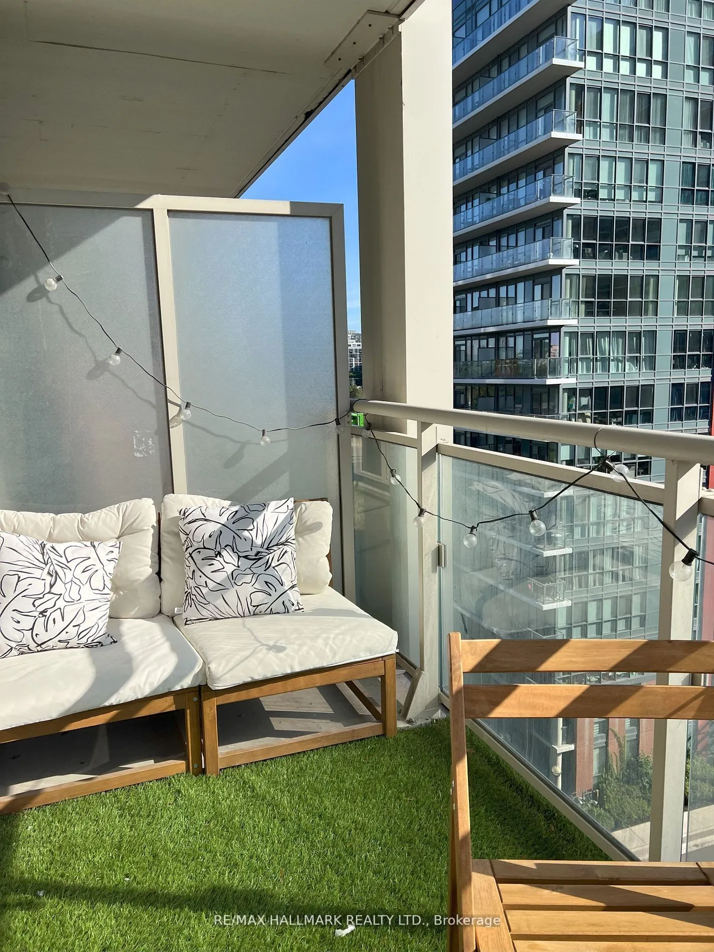 38 Grand Magazine Street, #1232