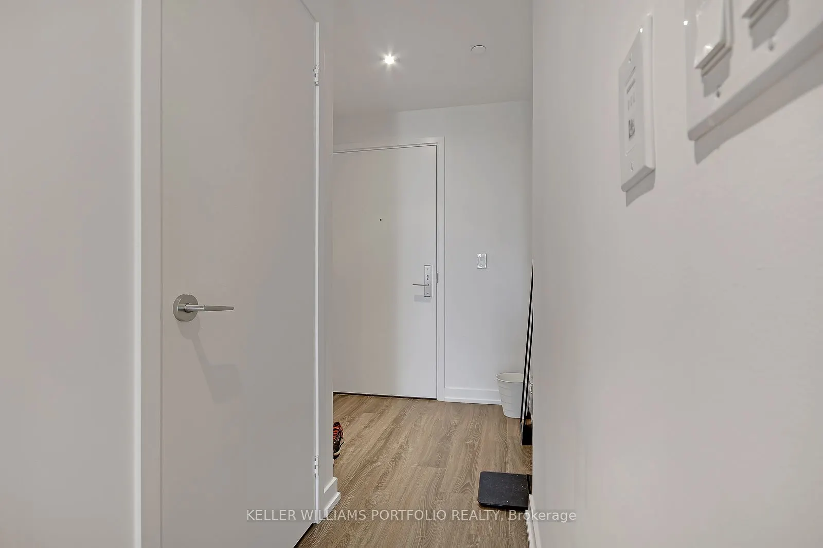 20 Edward Street, #618