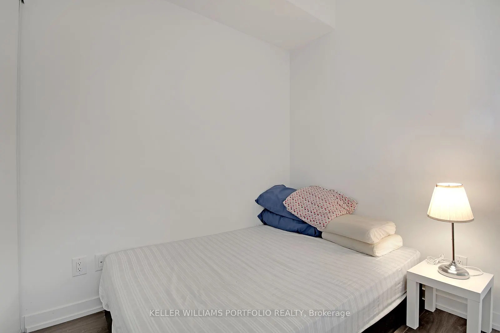 20 Edward Street, #618