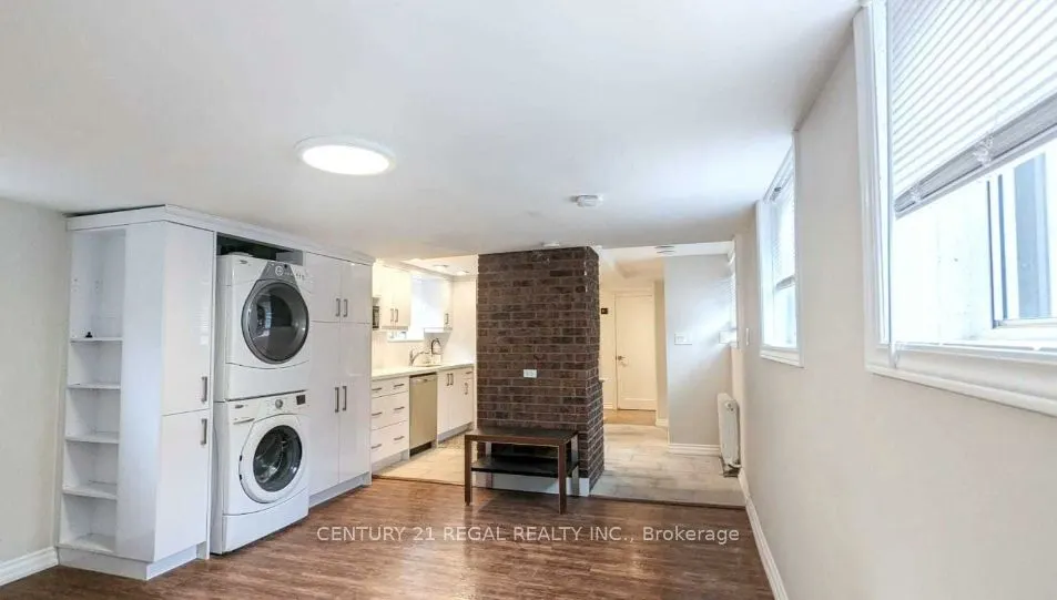 394 Summerhill Avenue, #Lower
