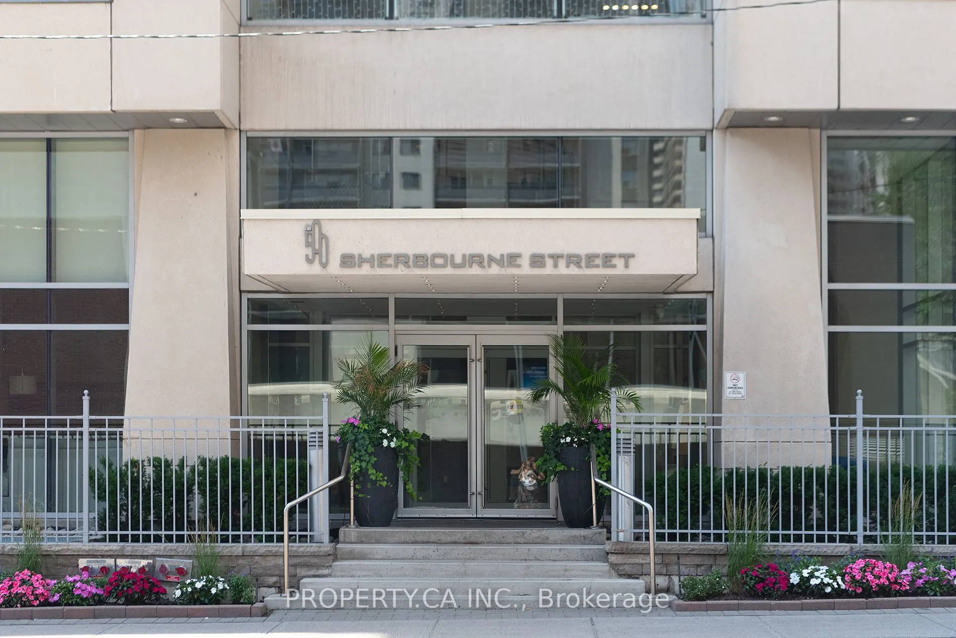 500 Sherbourne Street, #3202