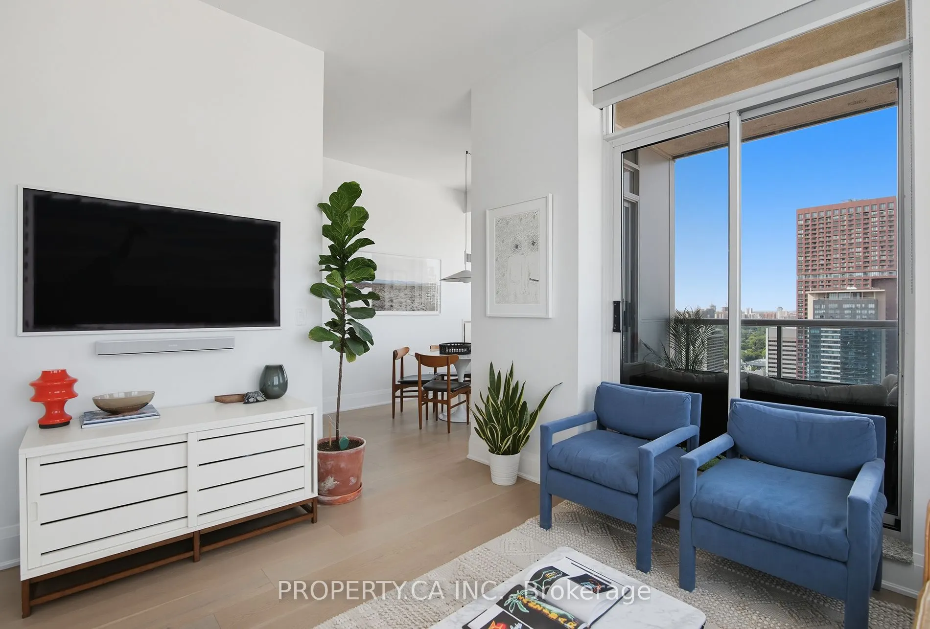 500 Sherbourne Street, #3202