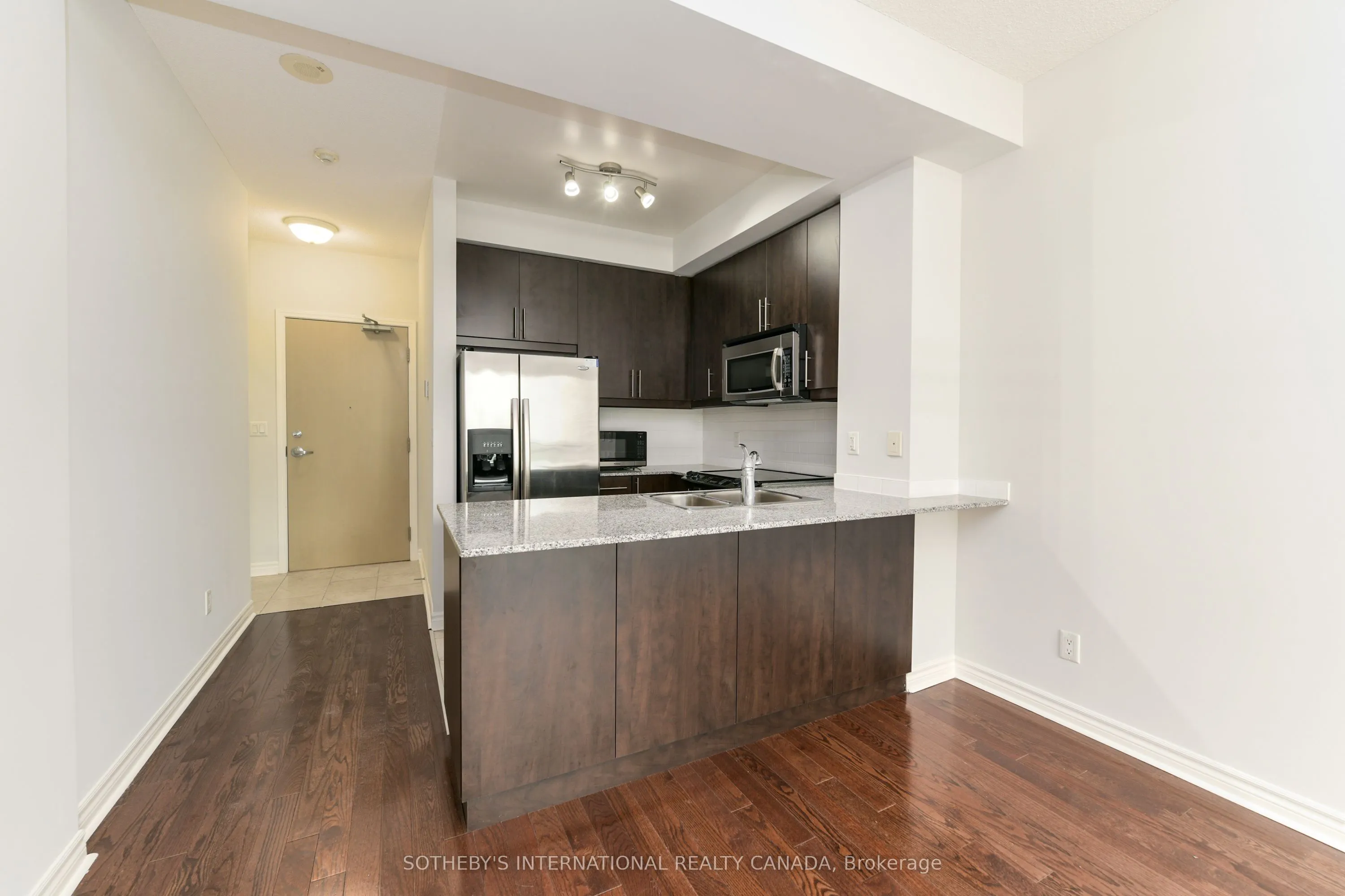 18 Holmes Avenue, #509