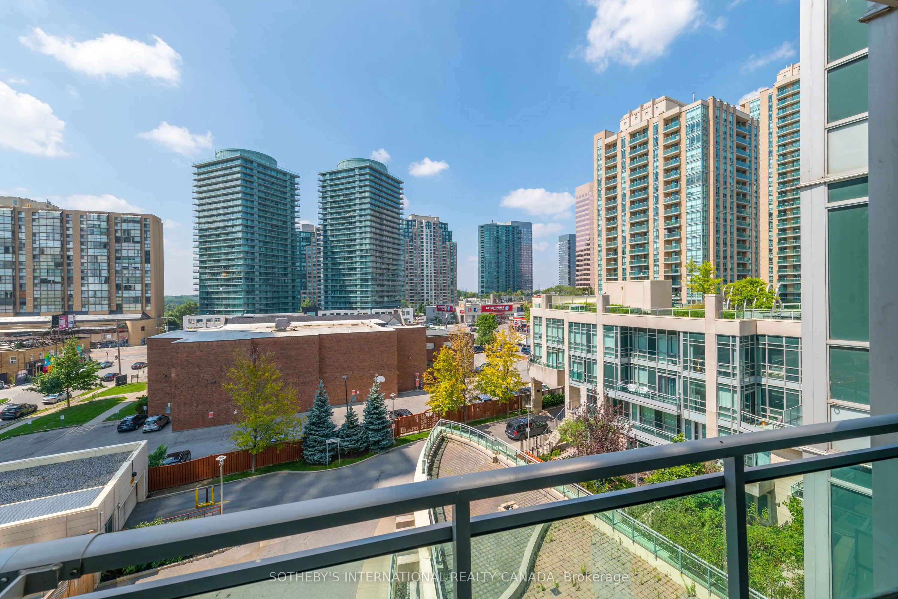 18 Holmes Avenue, #509