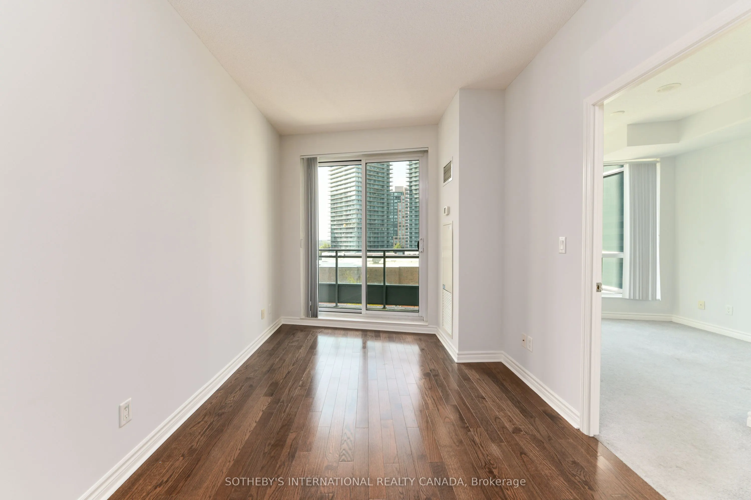 18 Holmes Avenue, #509