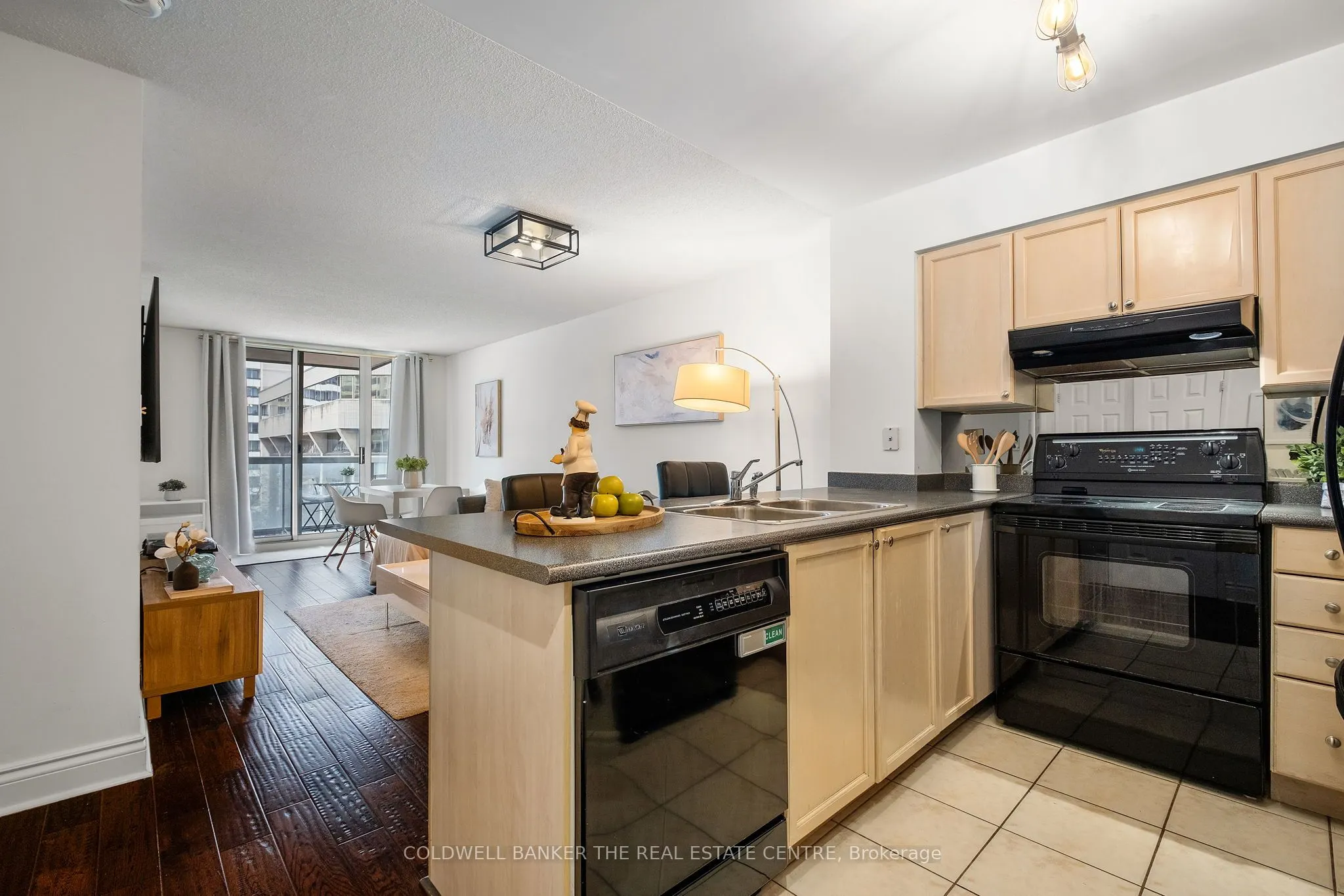 253 Merton Street N, #510