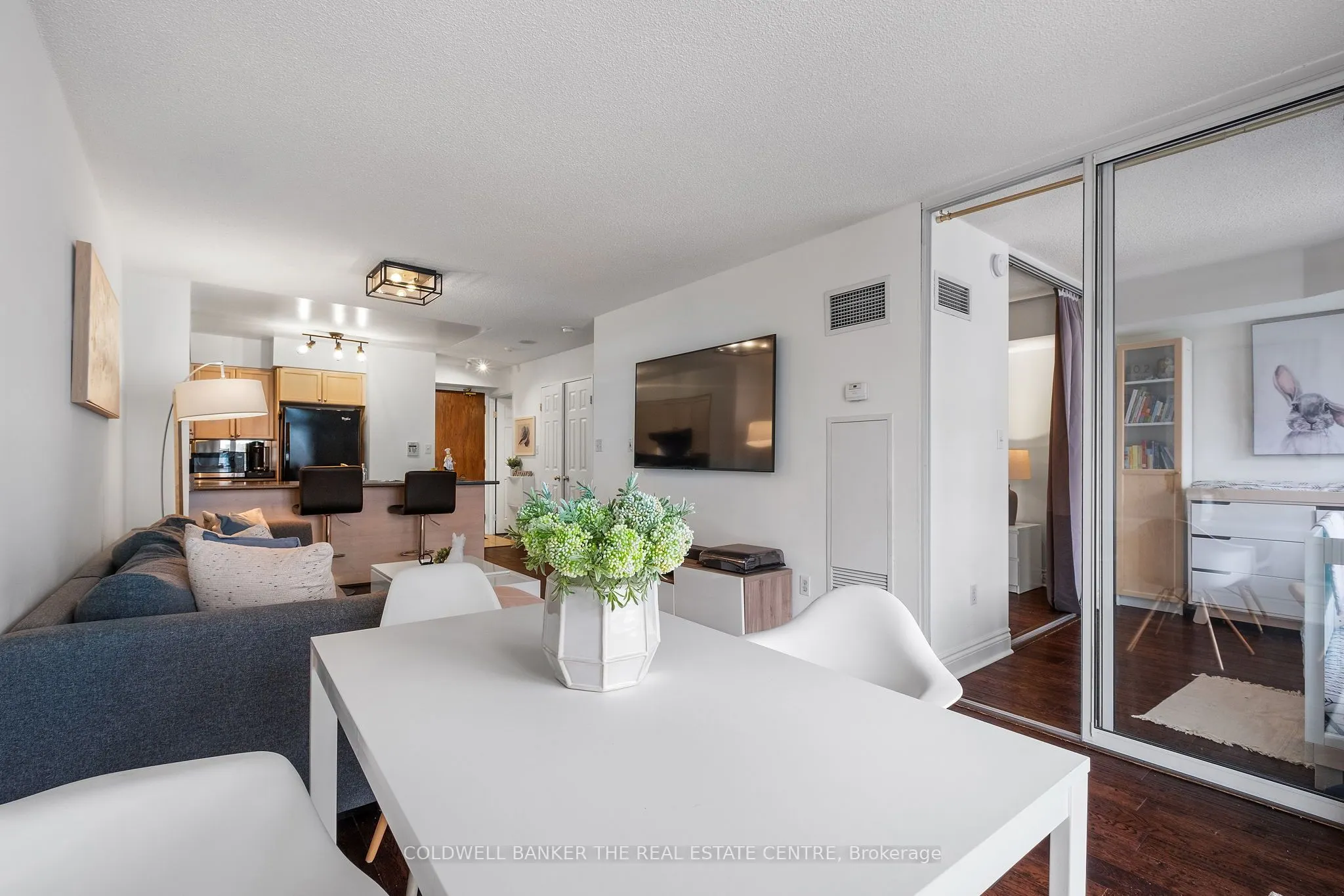 253 Merton Street N, #510
