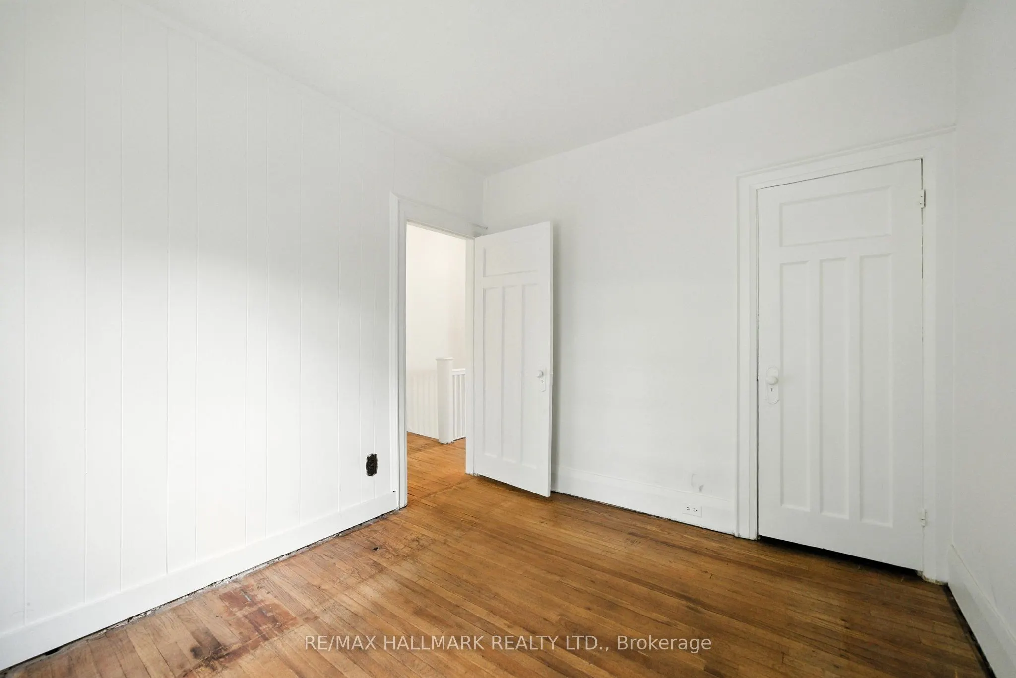 49 Rawlinson Avenue
