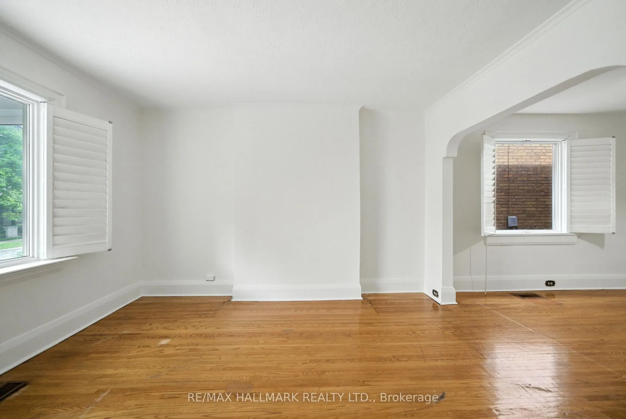 49 Rawlinson Avenue