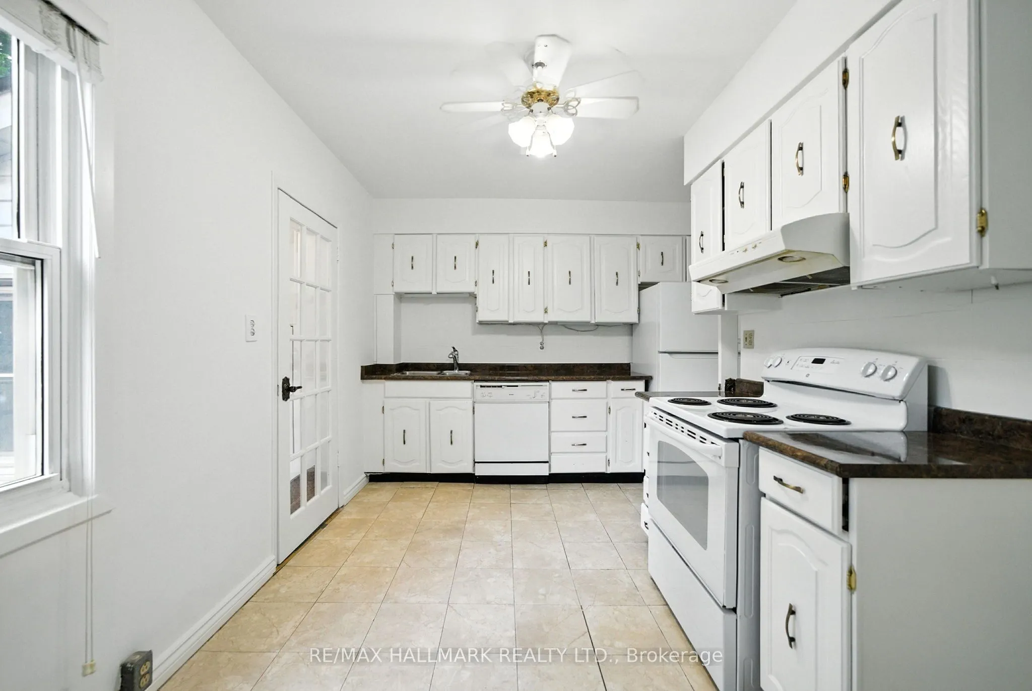 49 Rawlinson Avenue