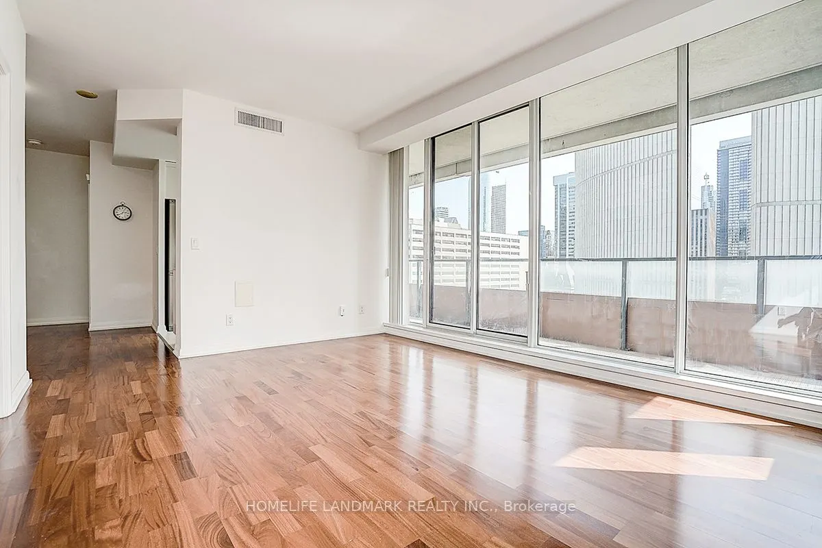 111 Elizabeth Street, #1711