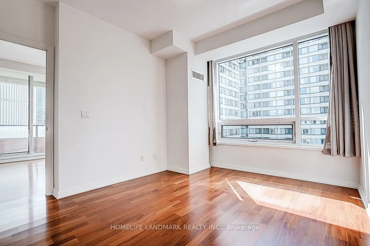 111 Elizabeth Street, #1711