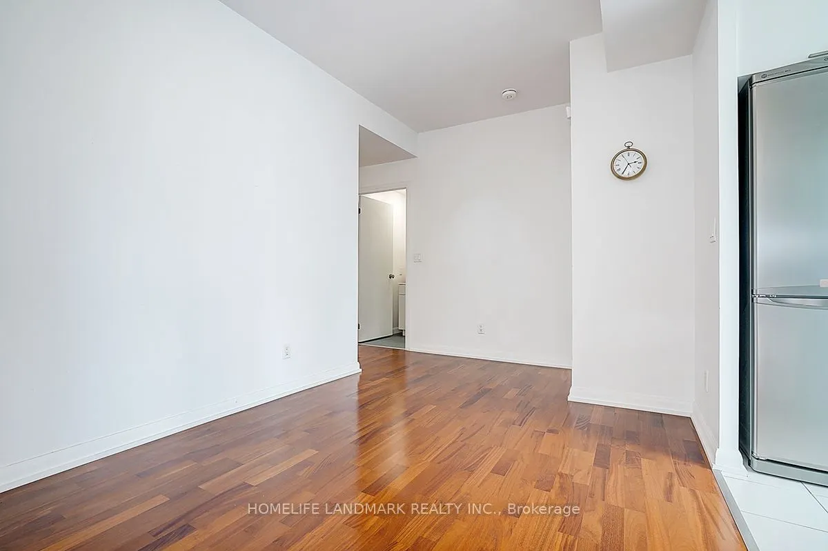 111 Elizabeth Street, #1711