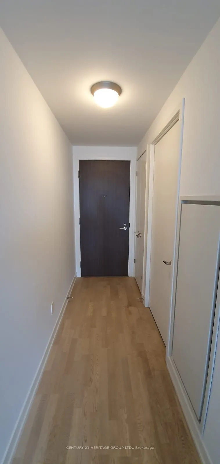 560 King Estates W, #716