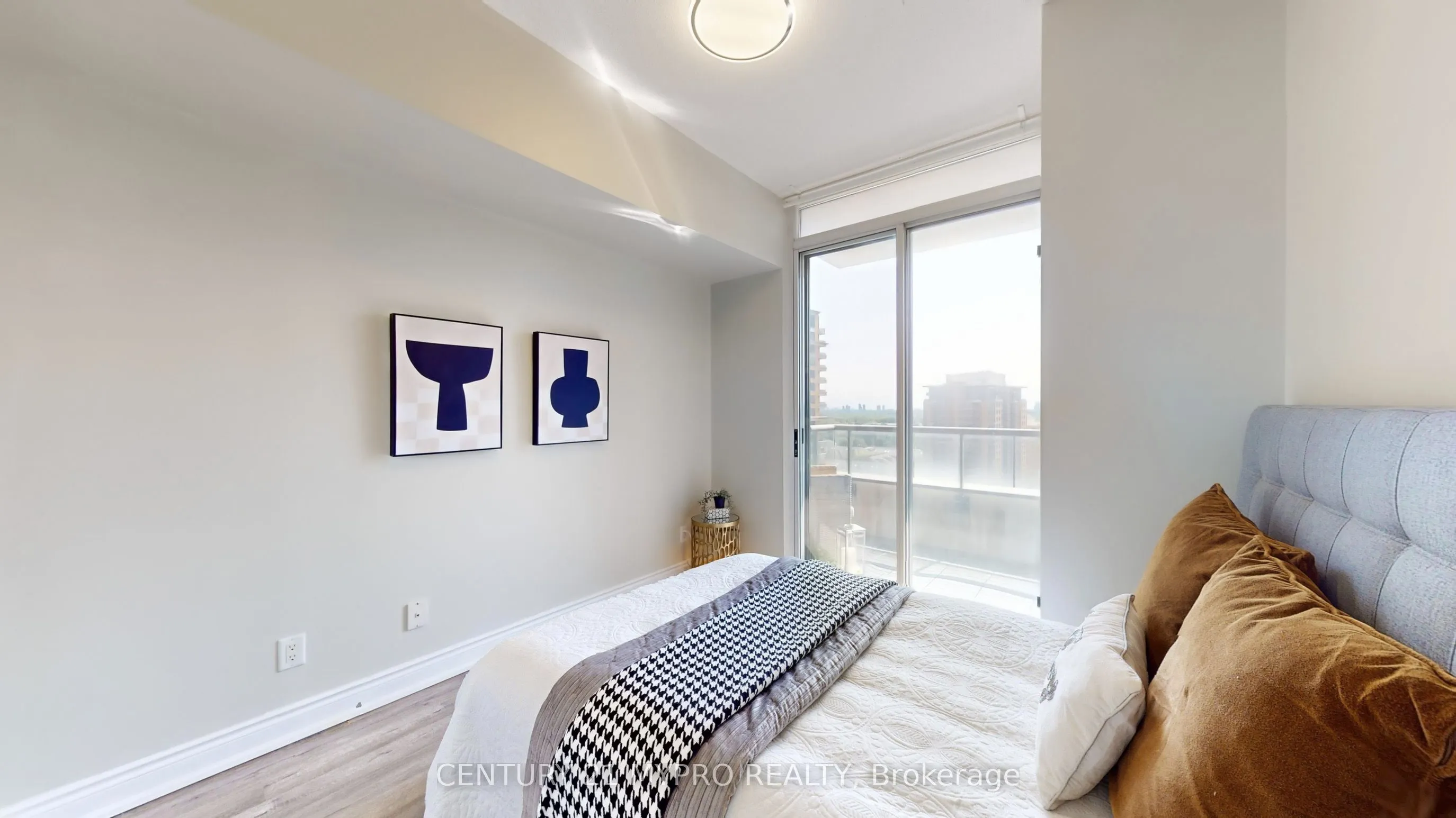 28 Byng Avenue, #LPH03