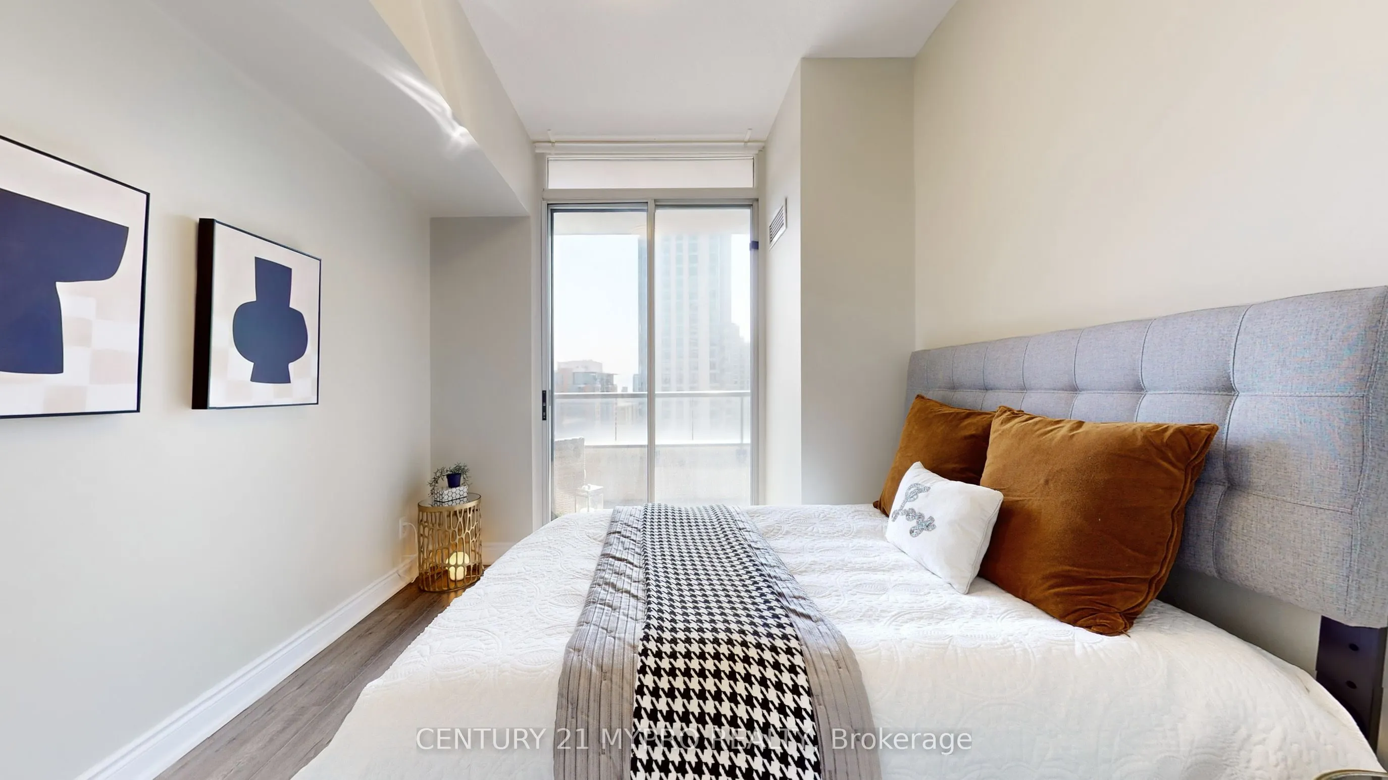 28 Byng Avenue, #LPH03