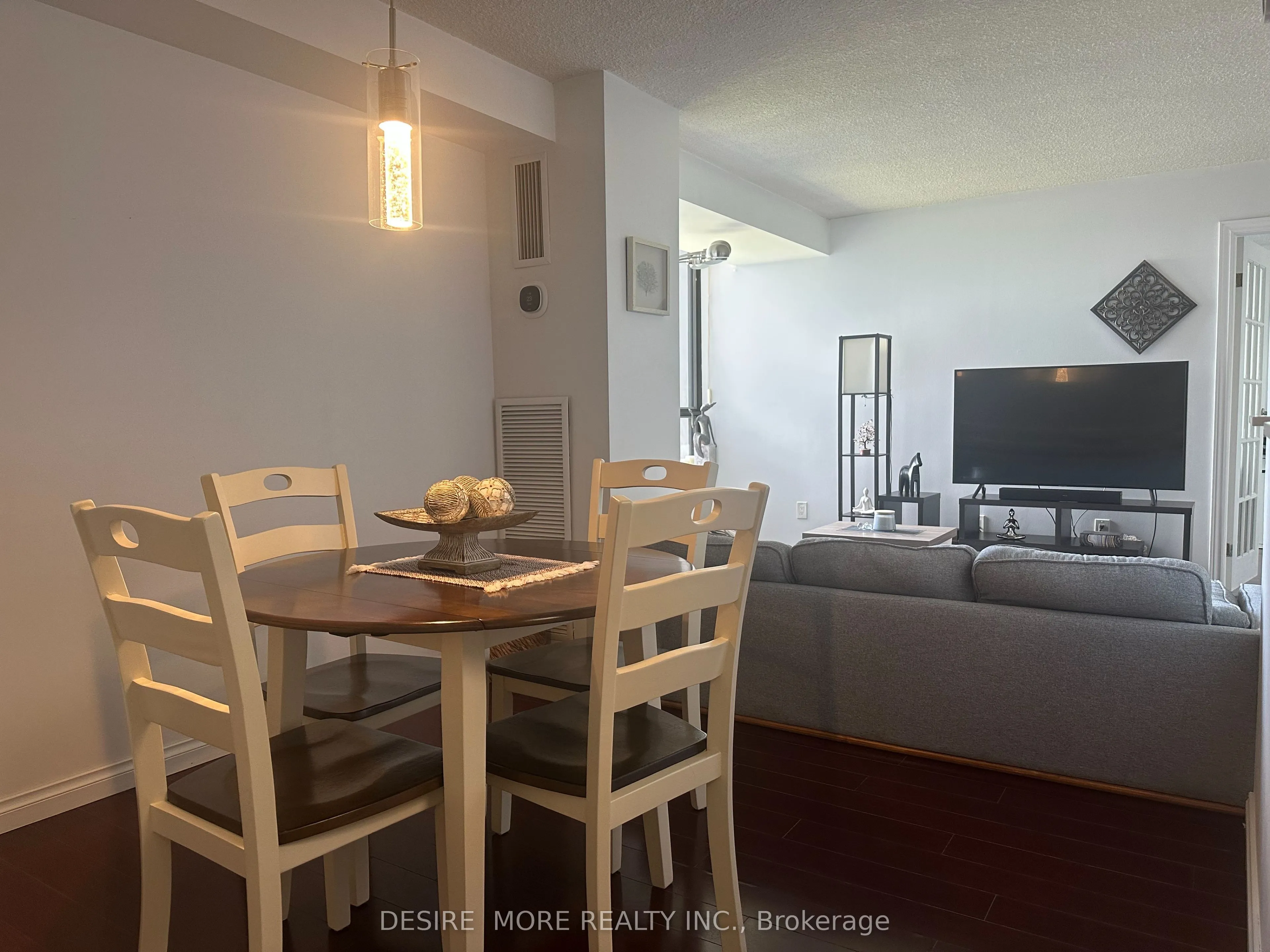1900 Sheppard Avenue E, #1909