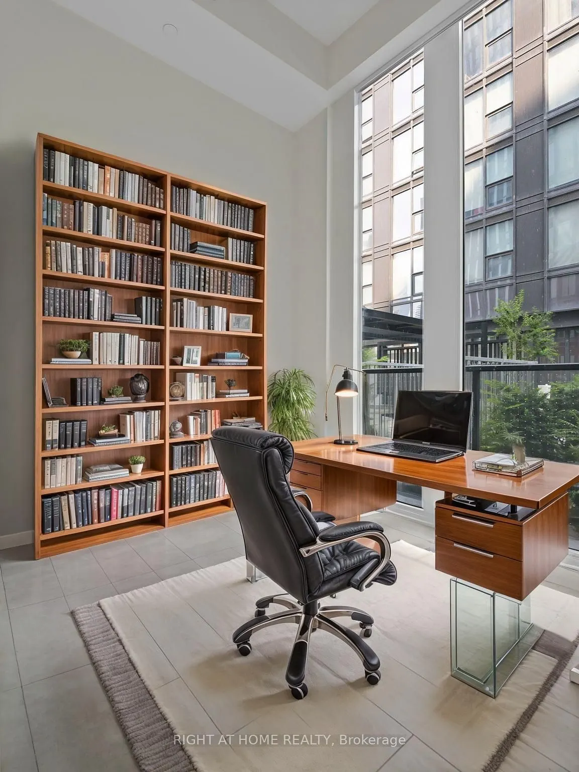 60 Shuter Street, #506