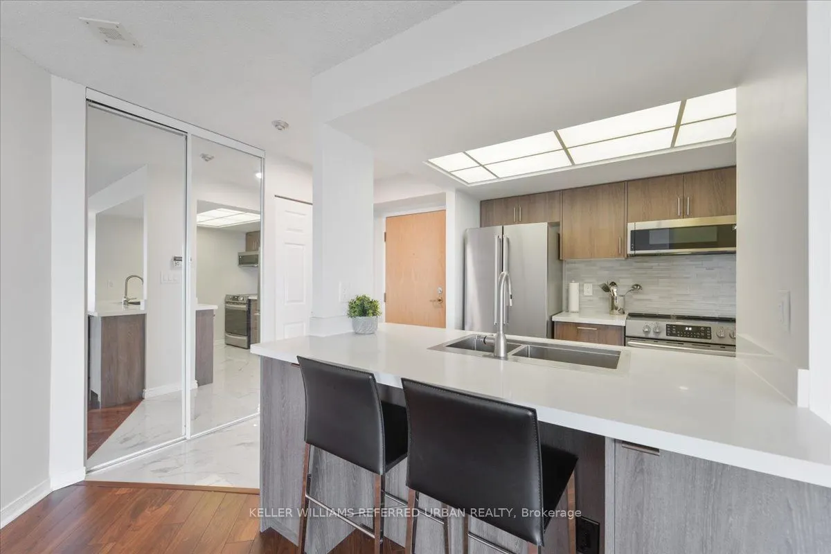 5 Concorde Place, #710