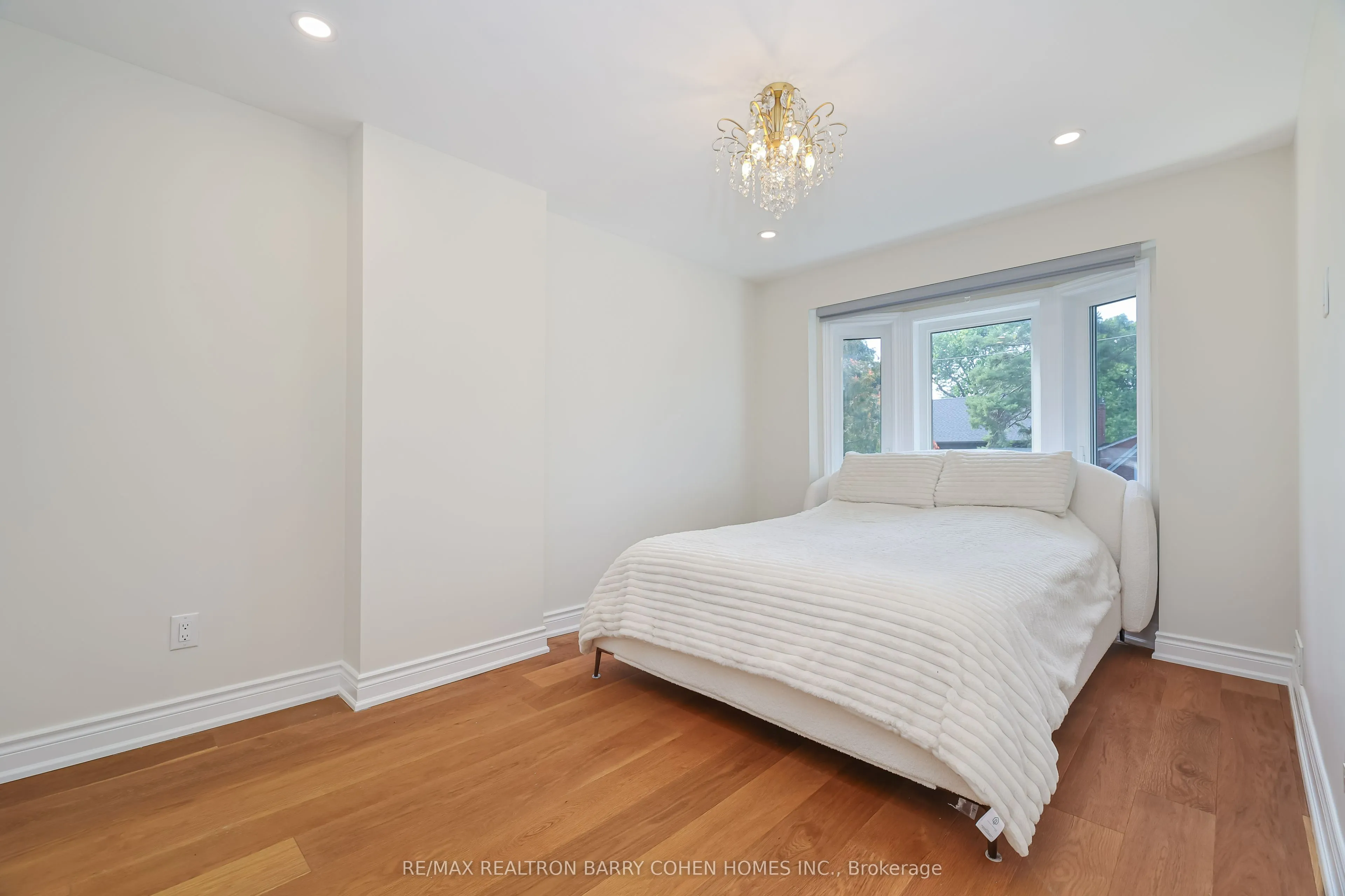 1 Wanless Crescent