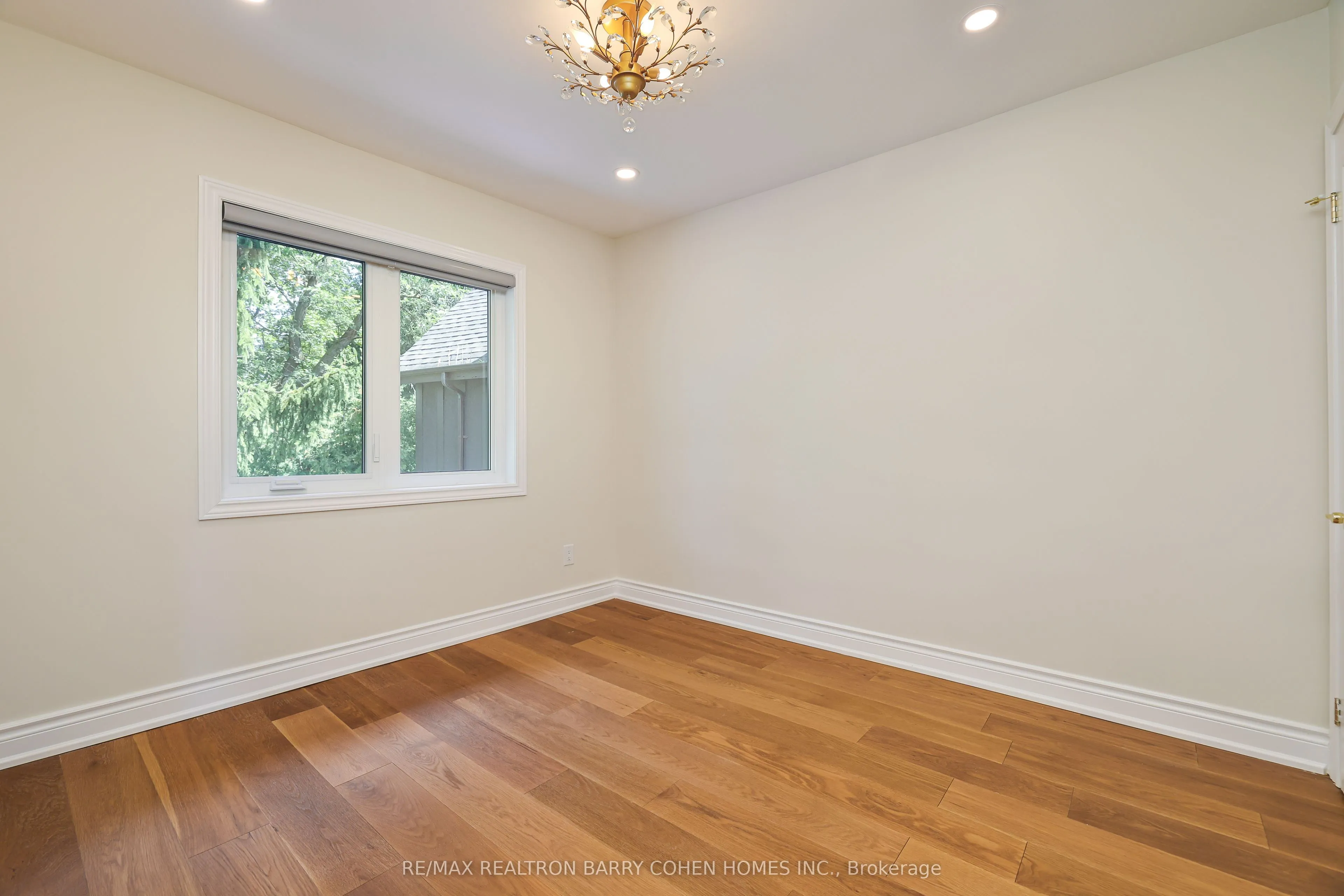 1 Wanless Crescent
