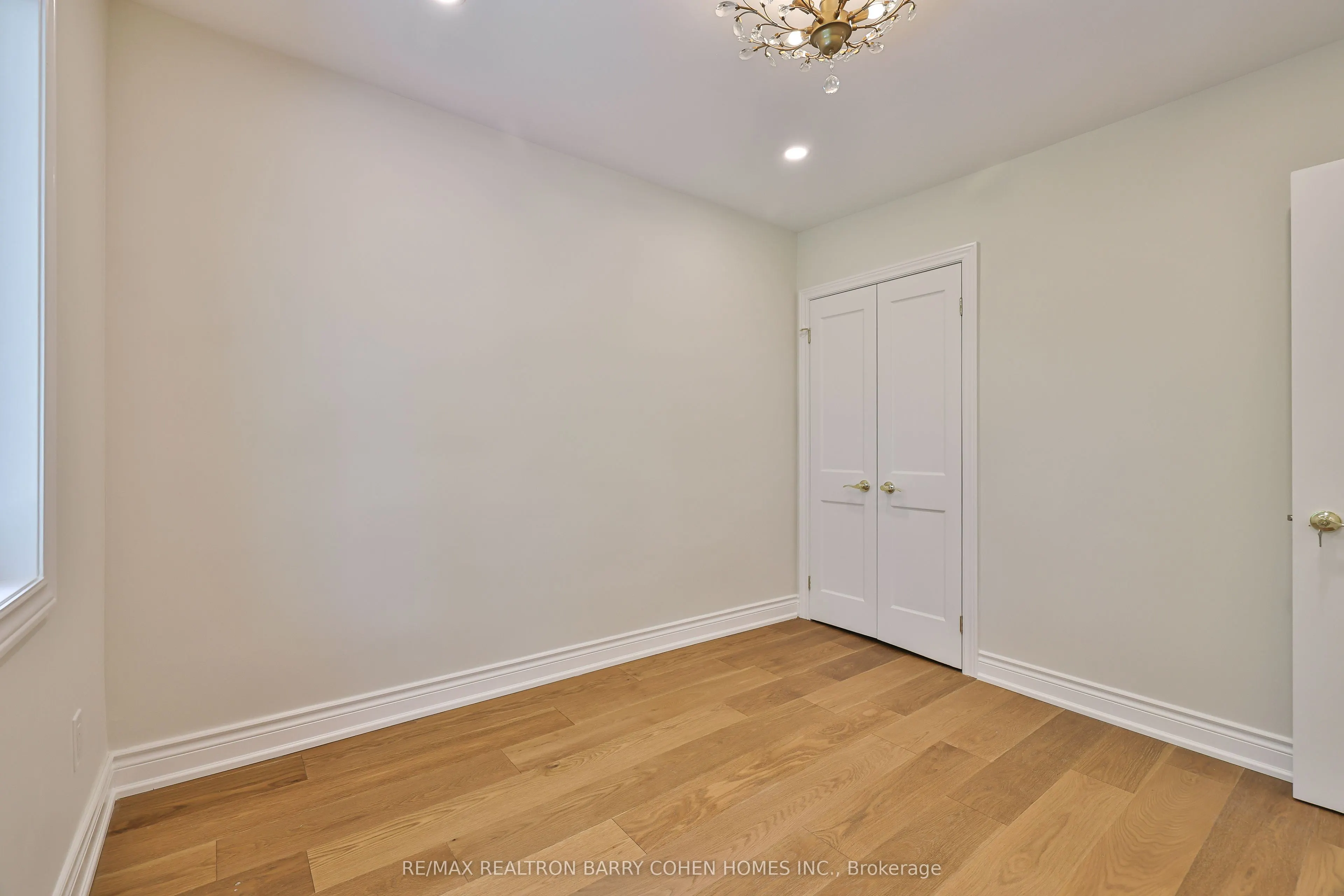 1 Wanless Crescent