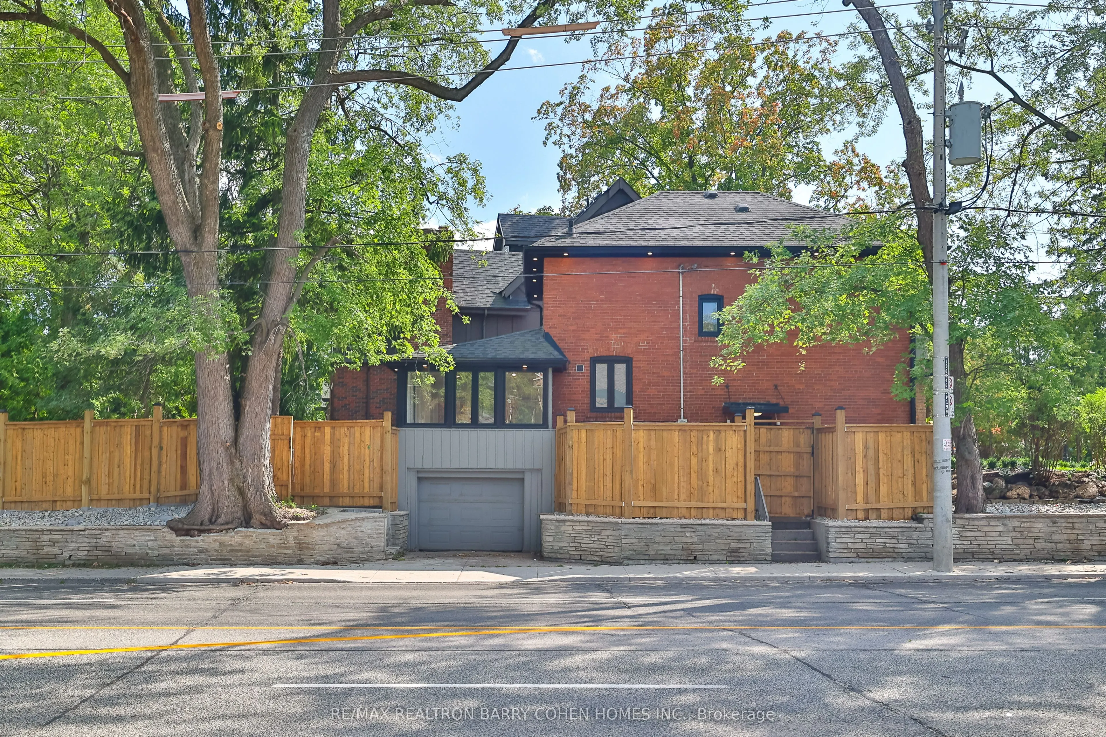 1 Wanless Crescent