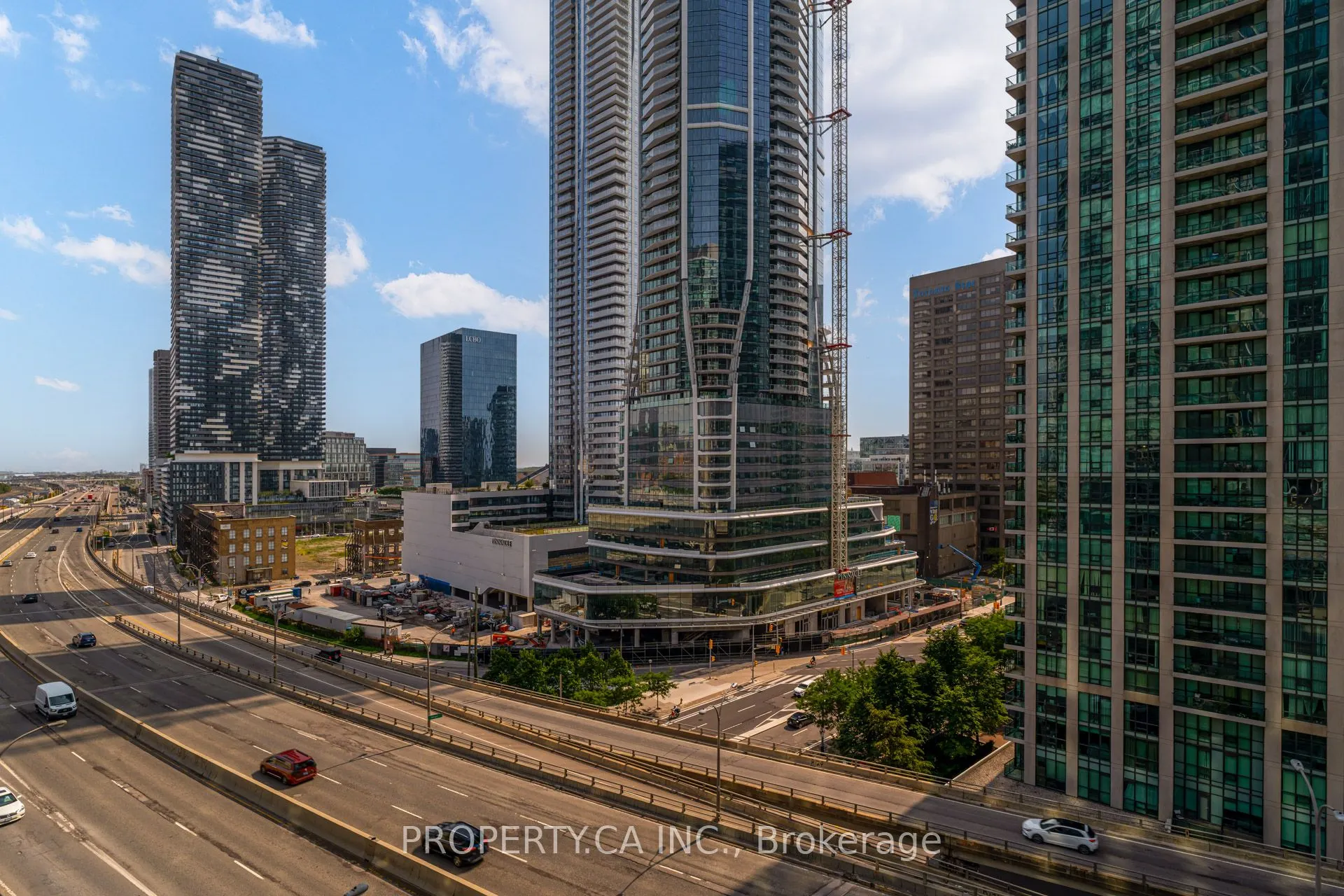 18 Yonge Street, #1213