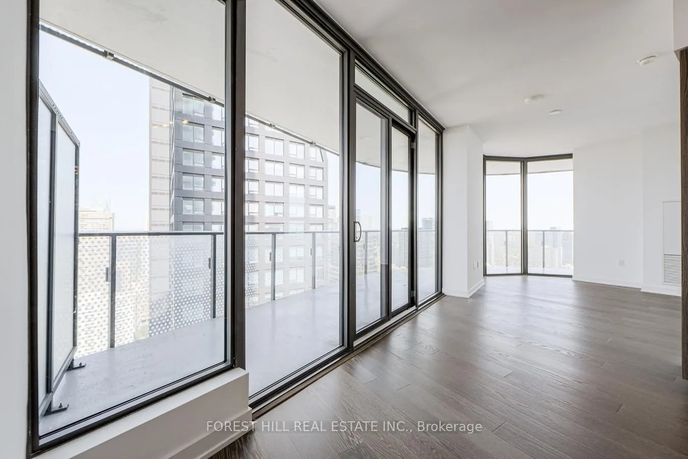 11 Wellesley Street W, #4611