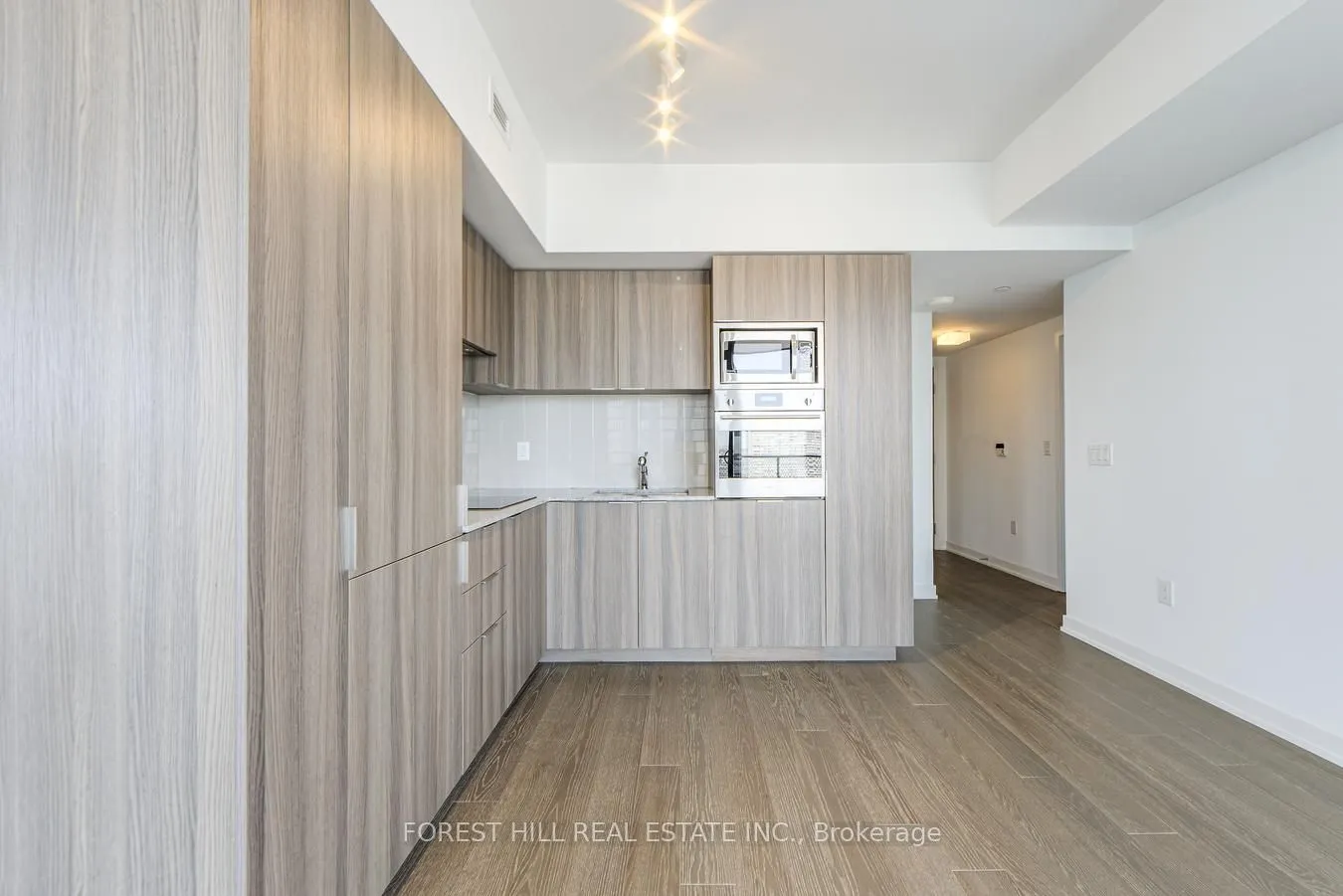 11 Wellesley Street W, #4611