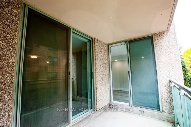398 EGLINTON Avenue E, #306