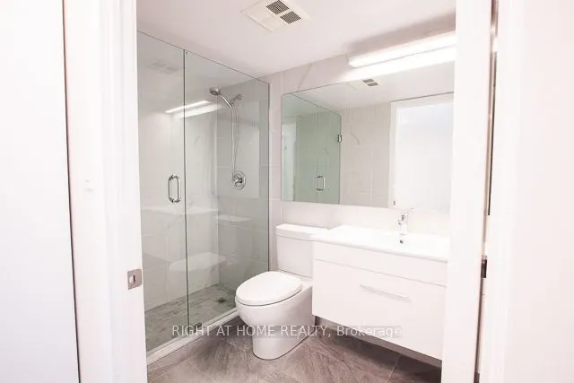 398 EGLINTON Avenue E, #306