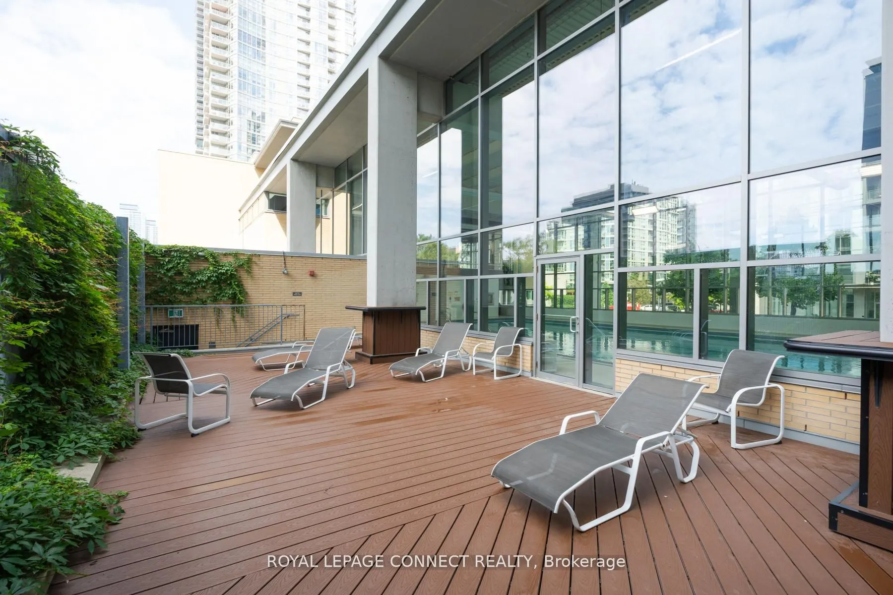 5 Mariner Terrace, #901-UNF
