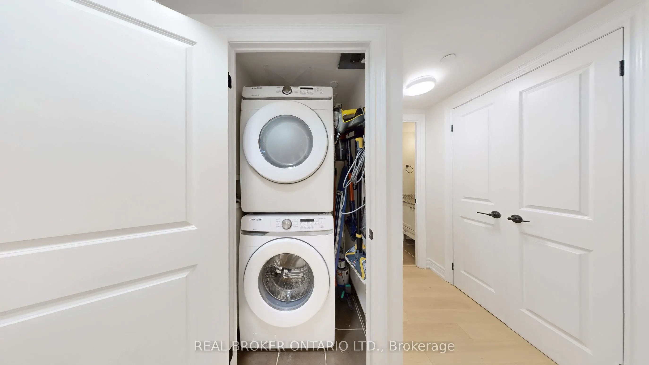 701 Sheppard Avenue W, #415