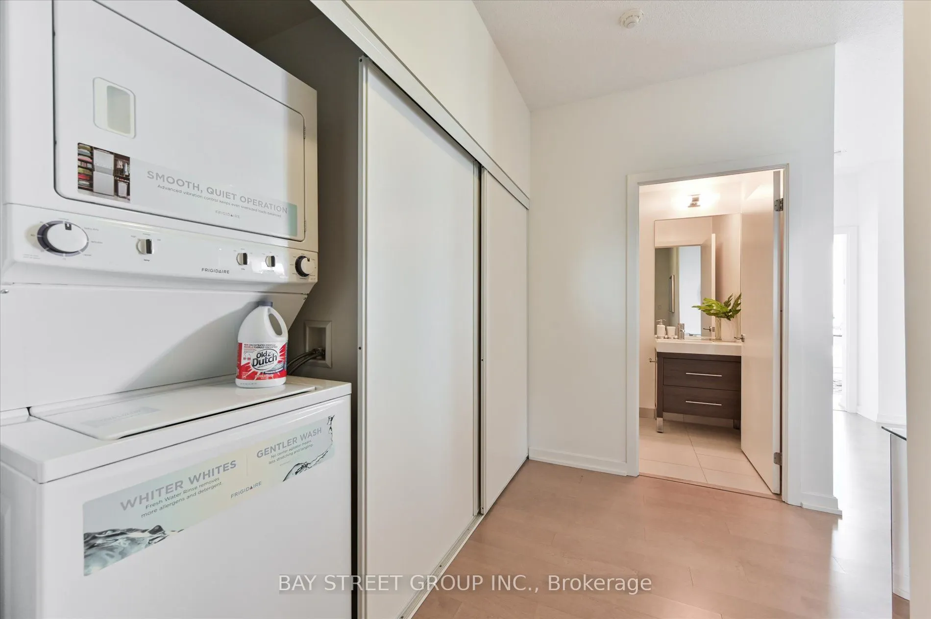 70 Forest Manor Road, #2202