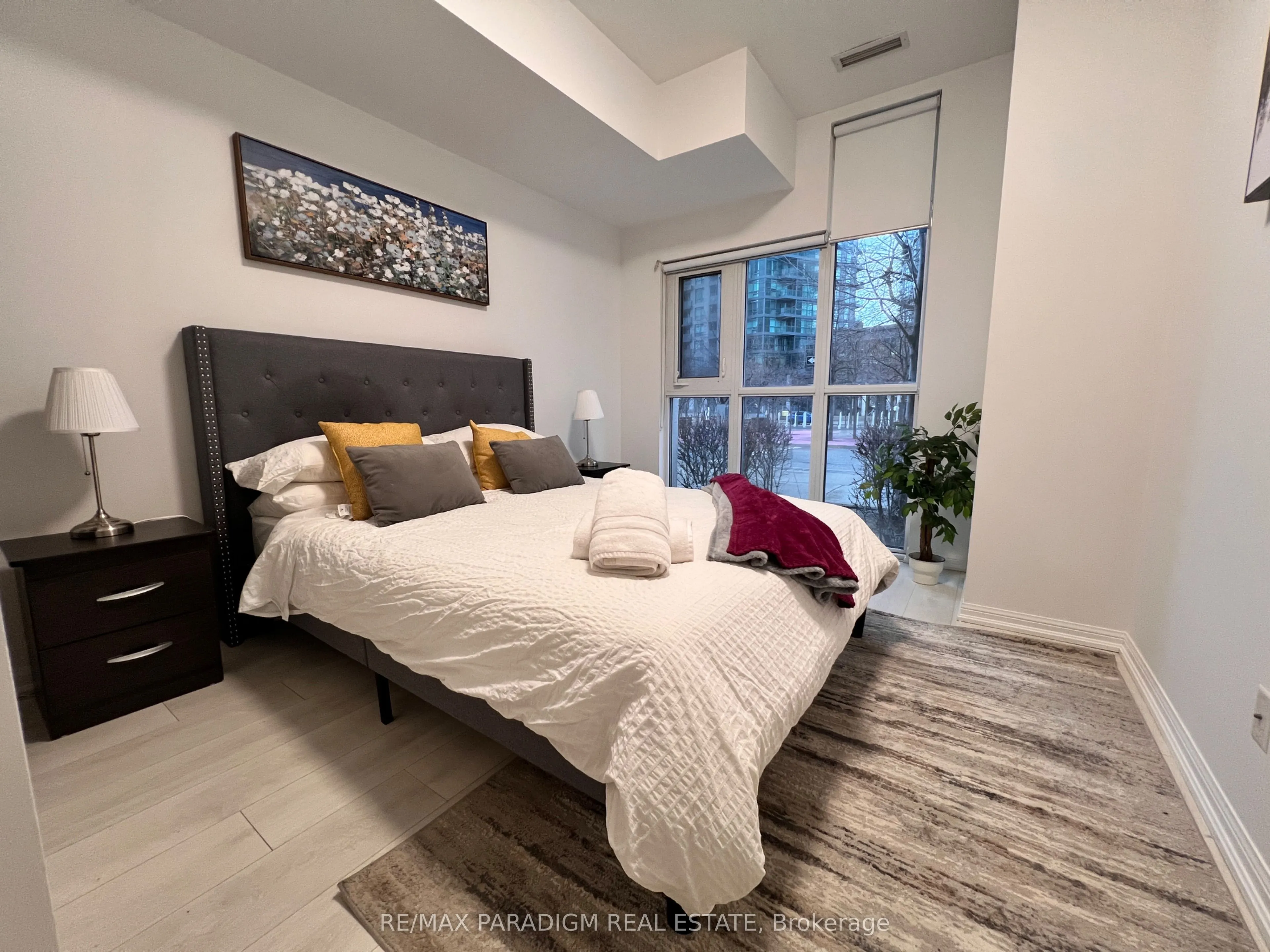 35 Bastion Street, #109