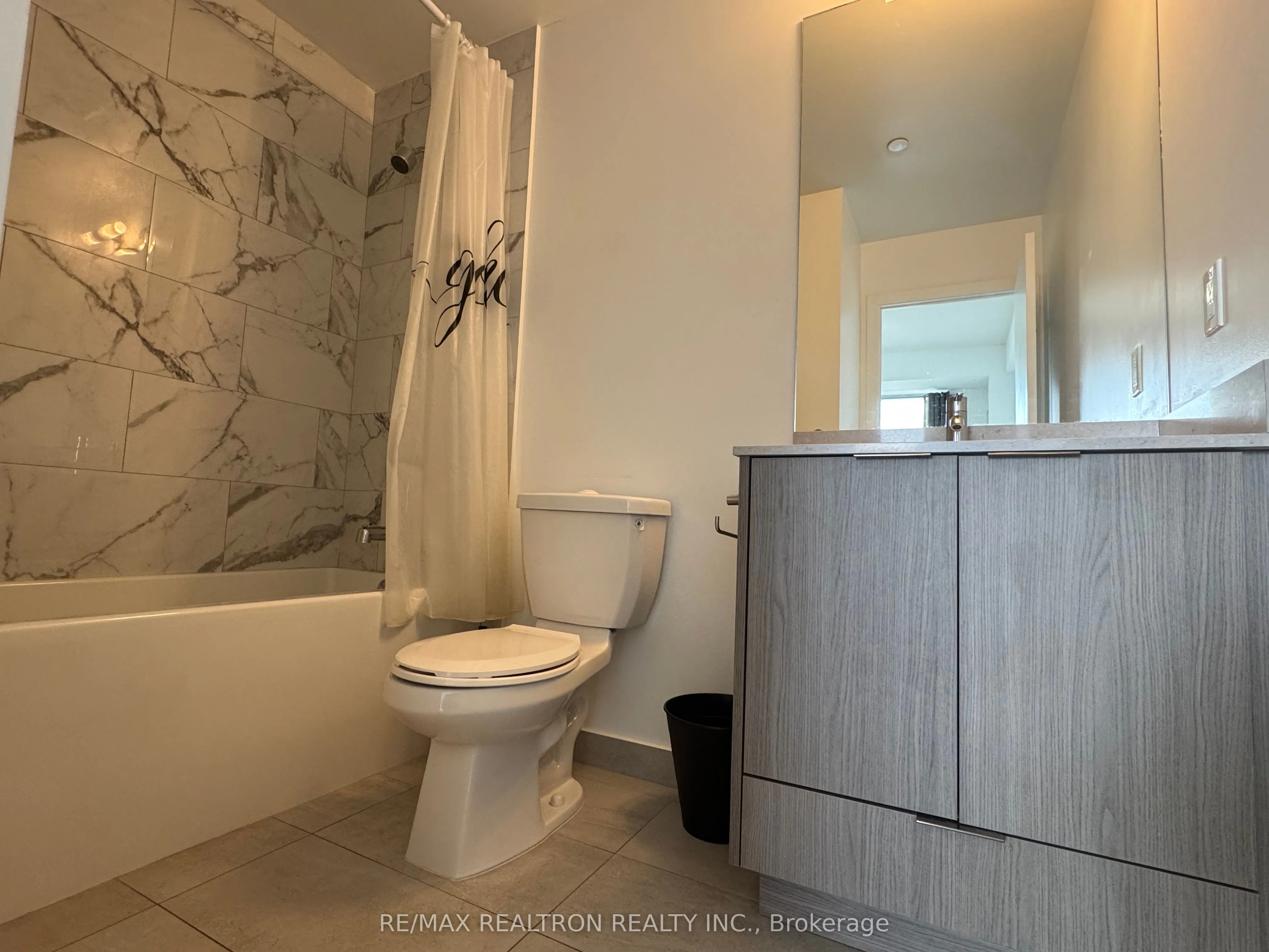 38 Forest Manor Road, #1805