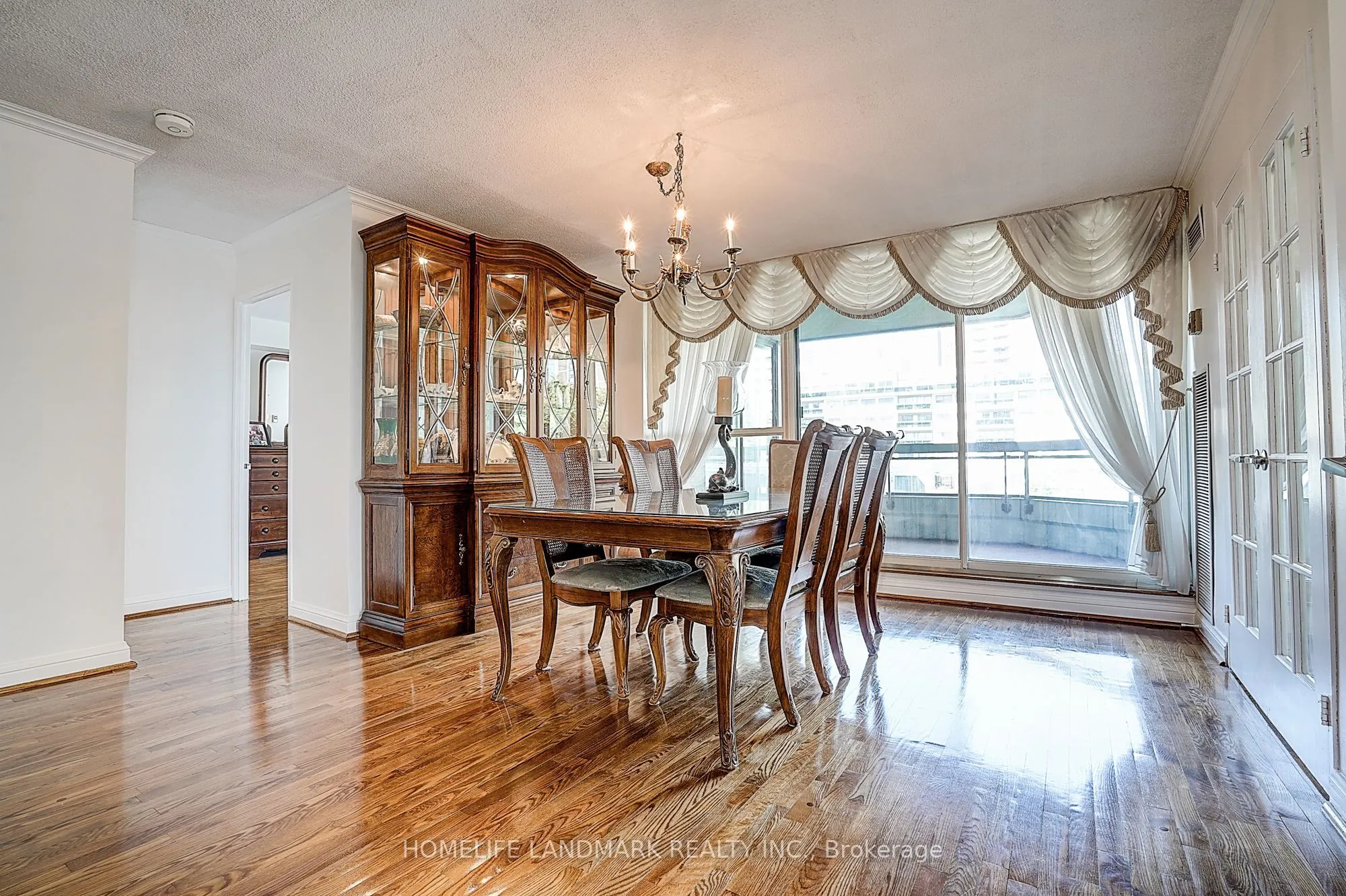 130 Carlton Street, #503