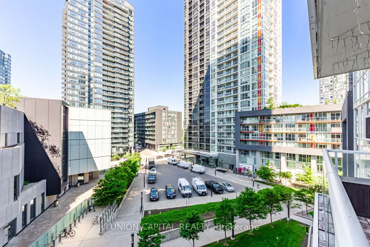 75 Queens Wharf Road, #612